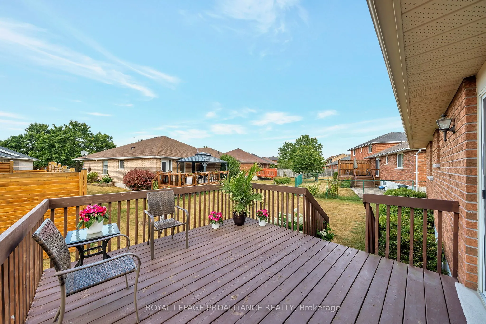 36 Oak Ridge Boulevard