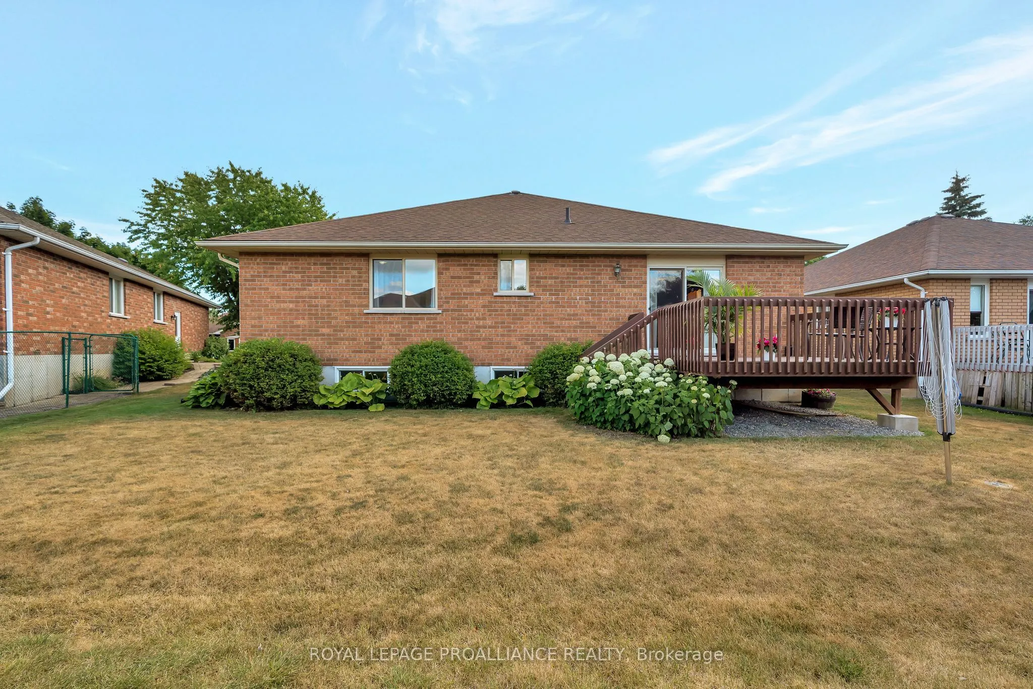 36 Oak Ridge Boulevard
