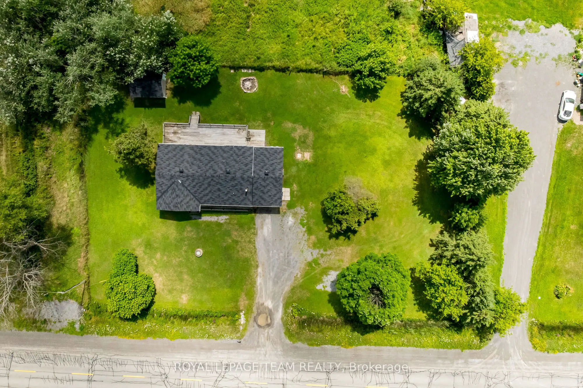 1234 Kinburn Side Road