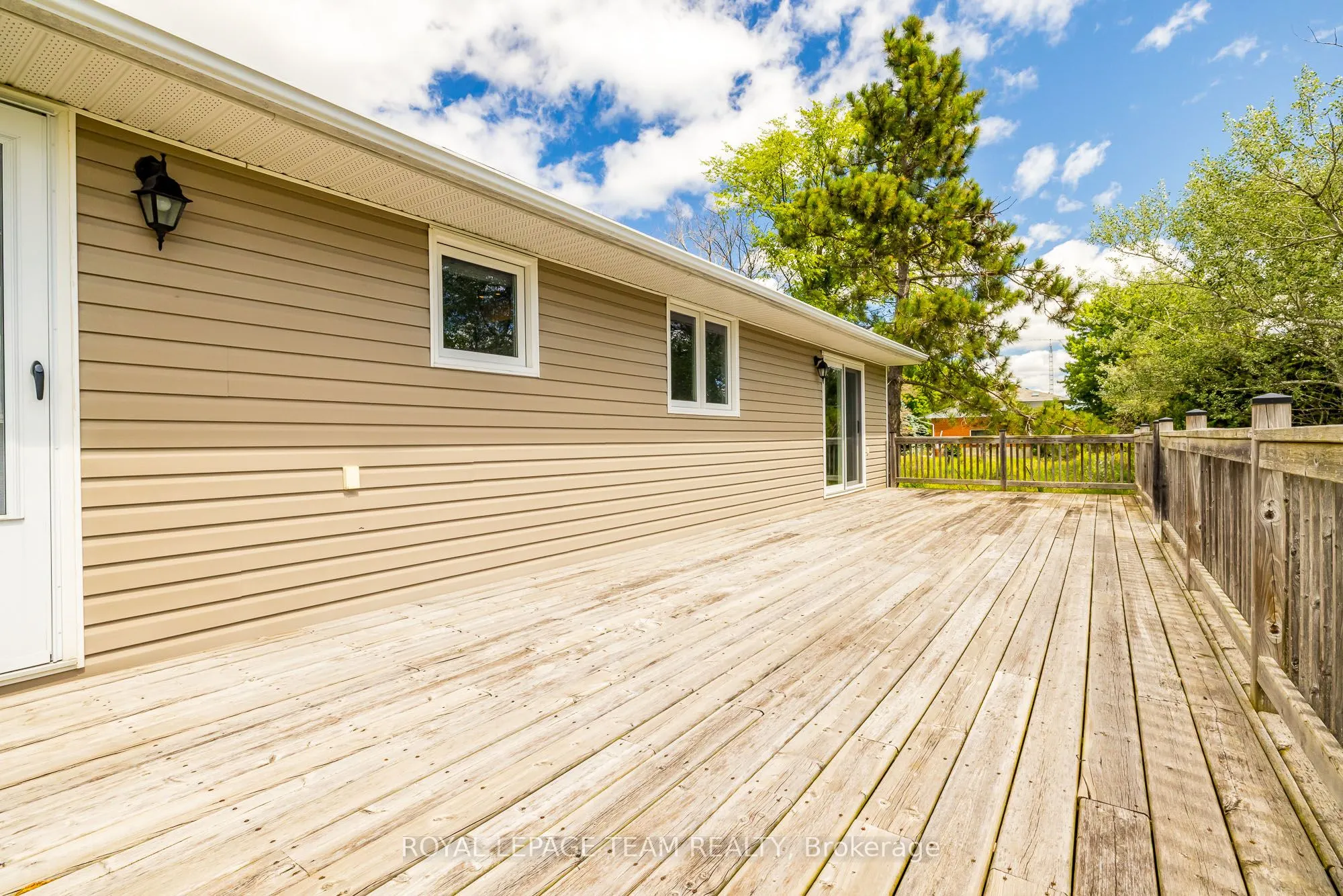 1234 Kinburn Side Road