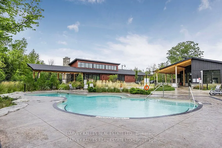 203 Yellow Birch Crescent