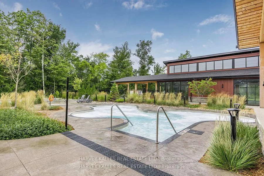 203 Yellow Birch Crescent