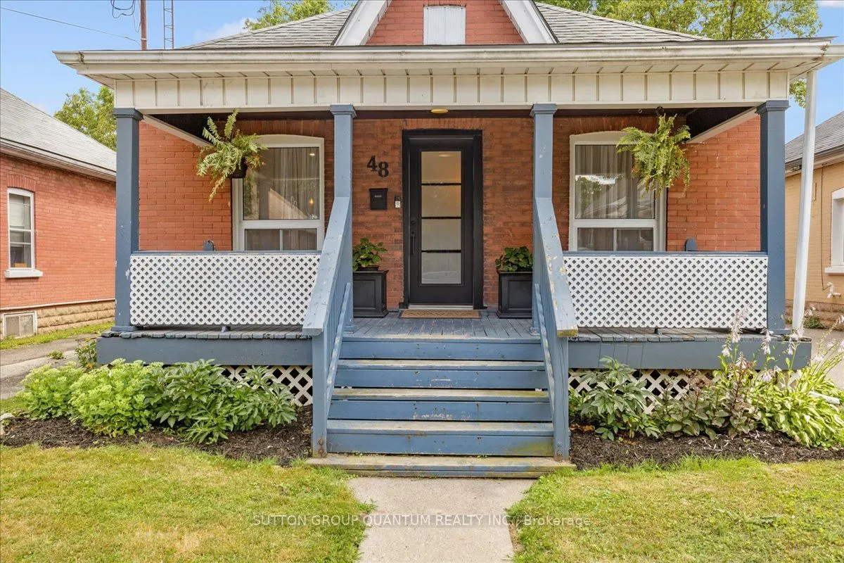 48 Aberdeen Avenue