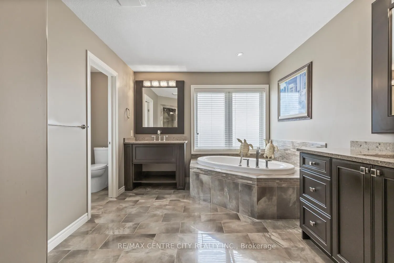 458 Eagletrace Drive