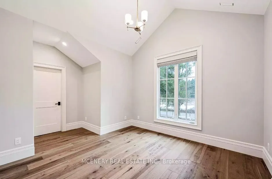 27 STEWART Drive