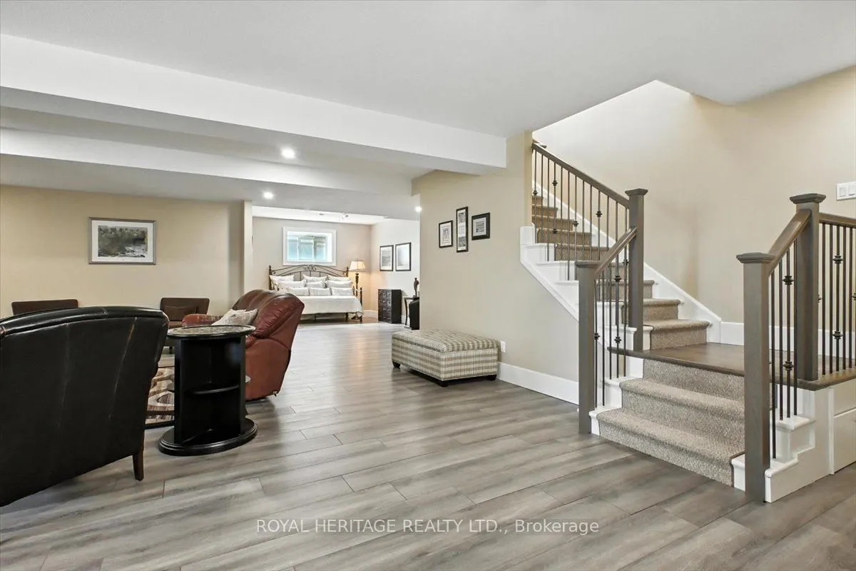 45 Mercedes Drive