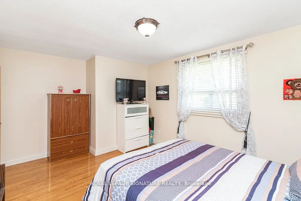 58 Centennial Parkway S