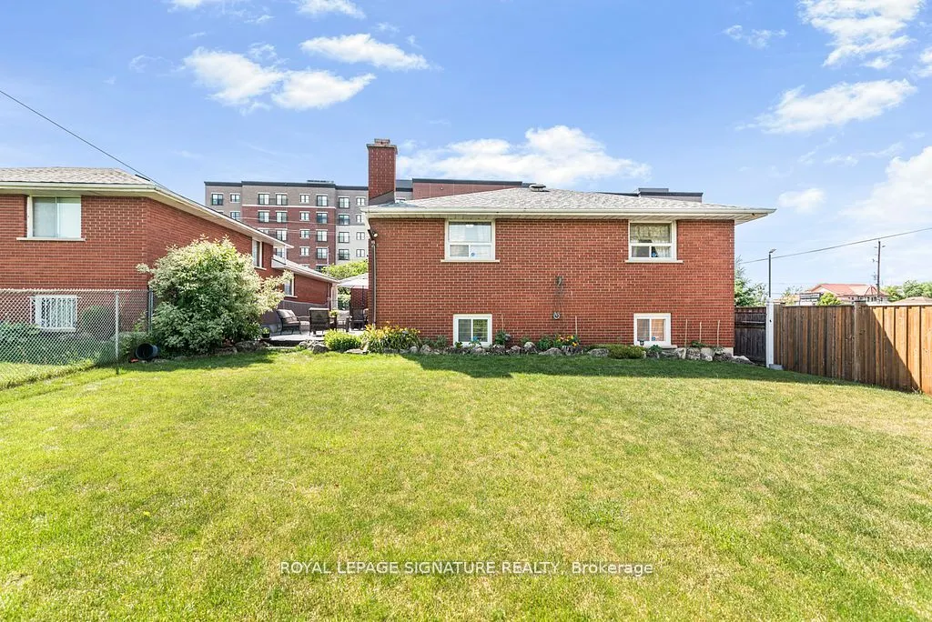 58 Centennial Parkway S