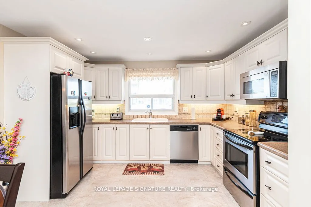 58 Centennial Parkway S
