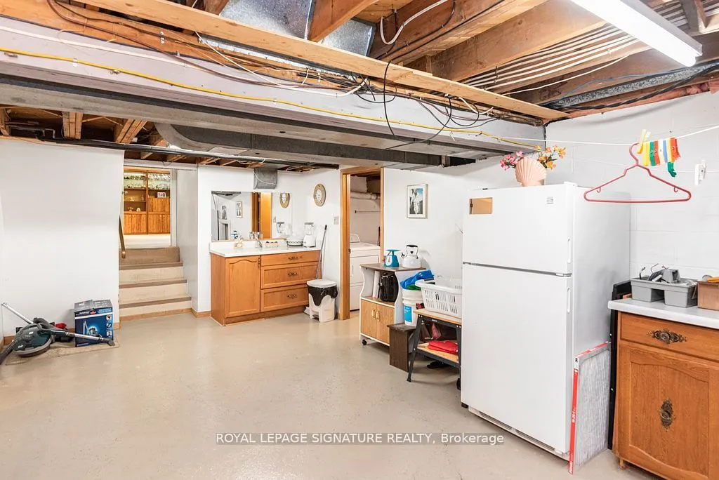 58 Centennial Parkway S
