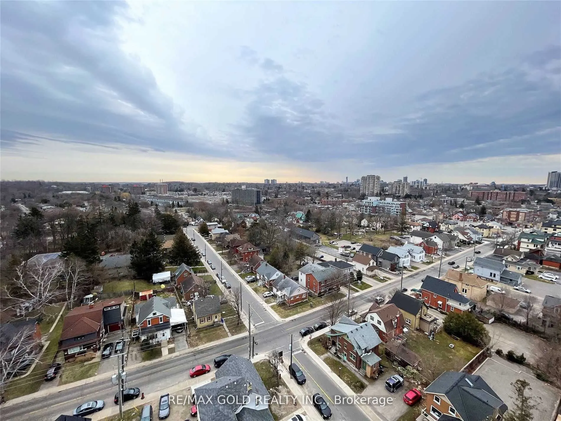 128 King Street N, #1501