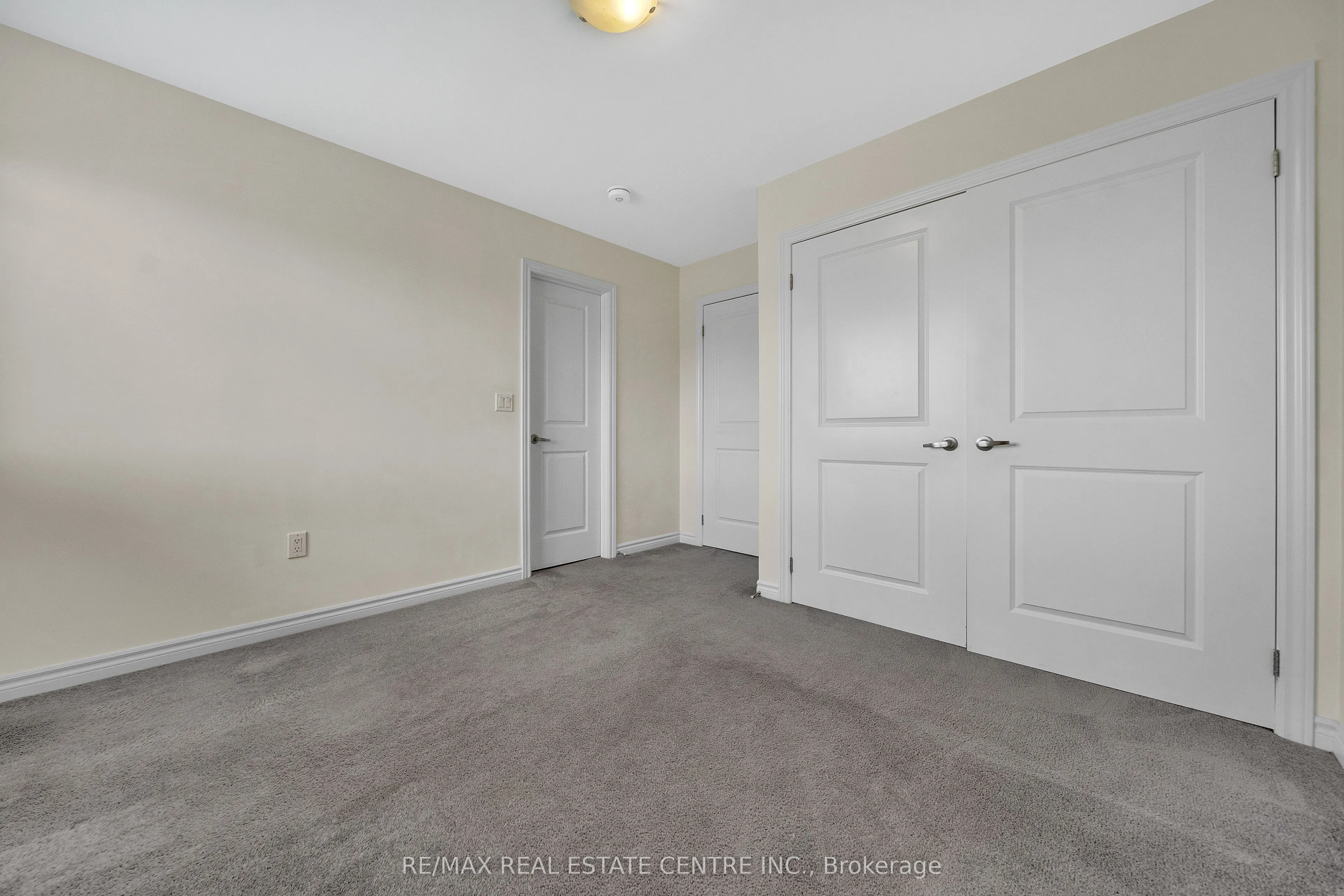 7 Todd Crescent