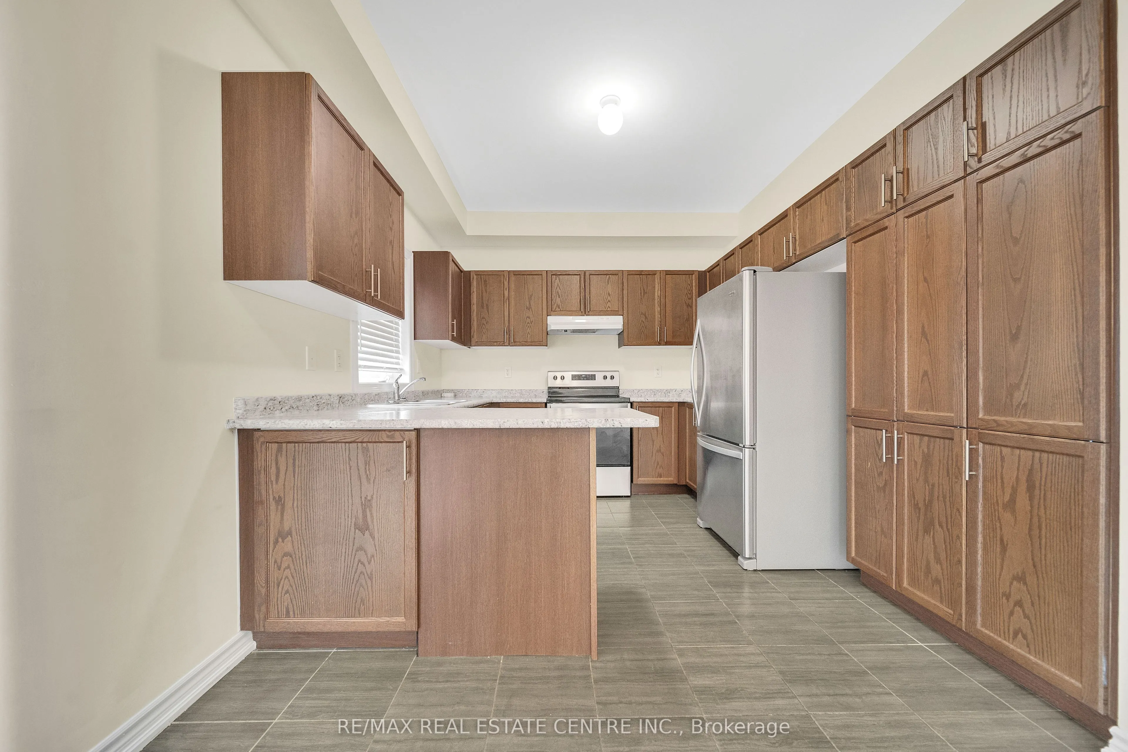 7 Todd Crescent