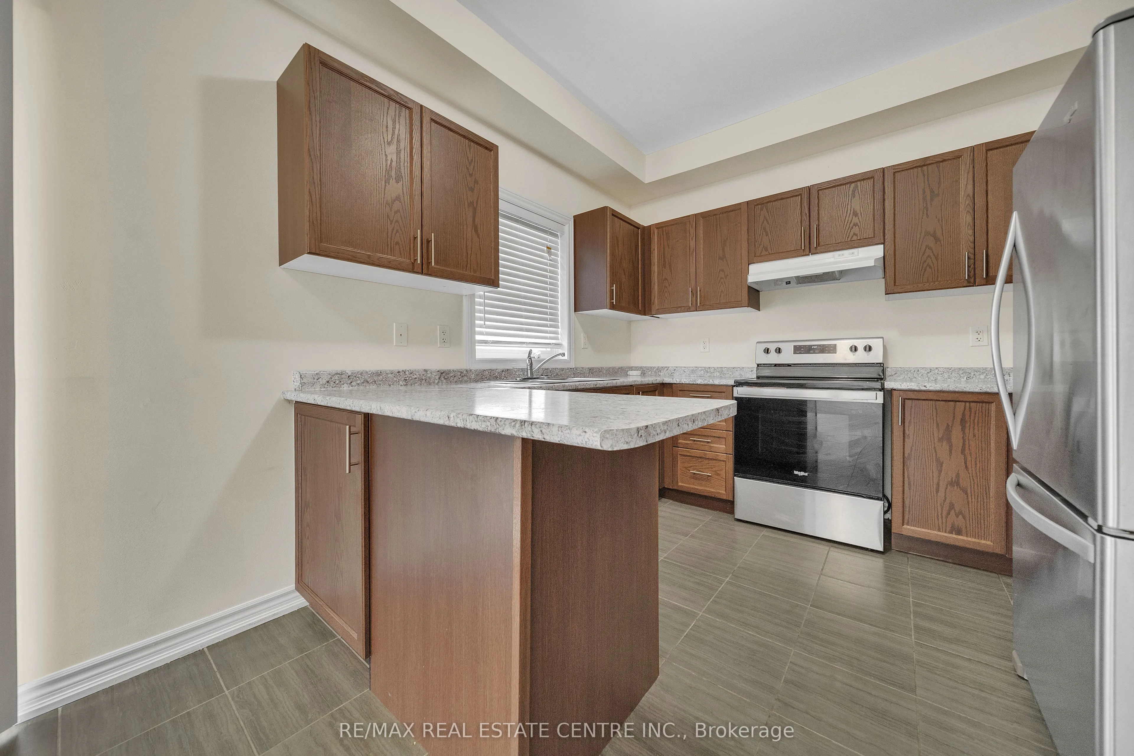 7 Todd Crescent