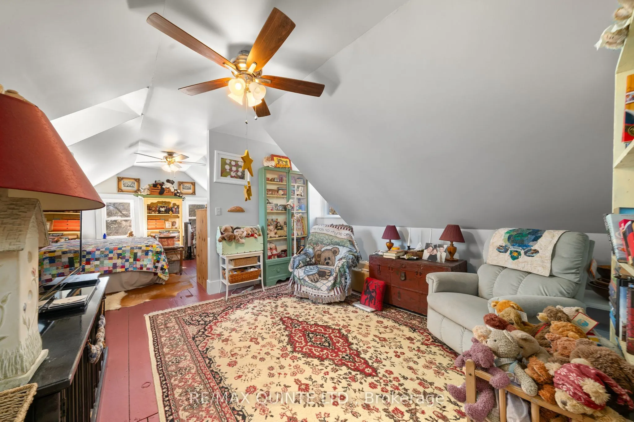 636 GLEN ROSS Road