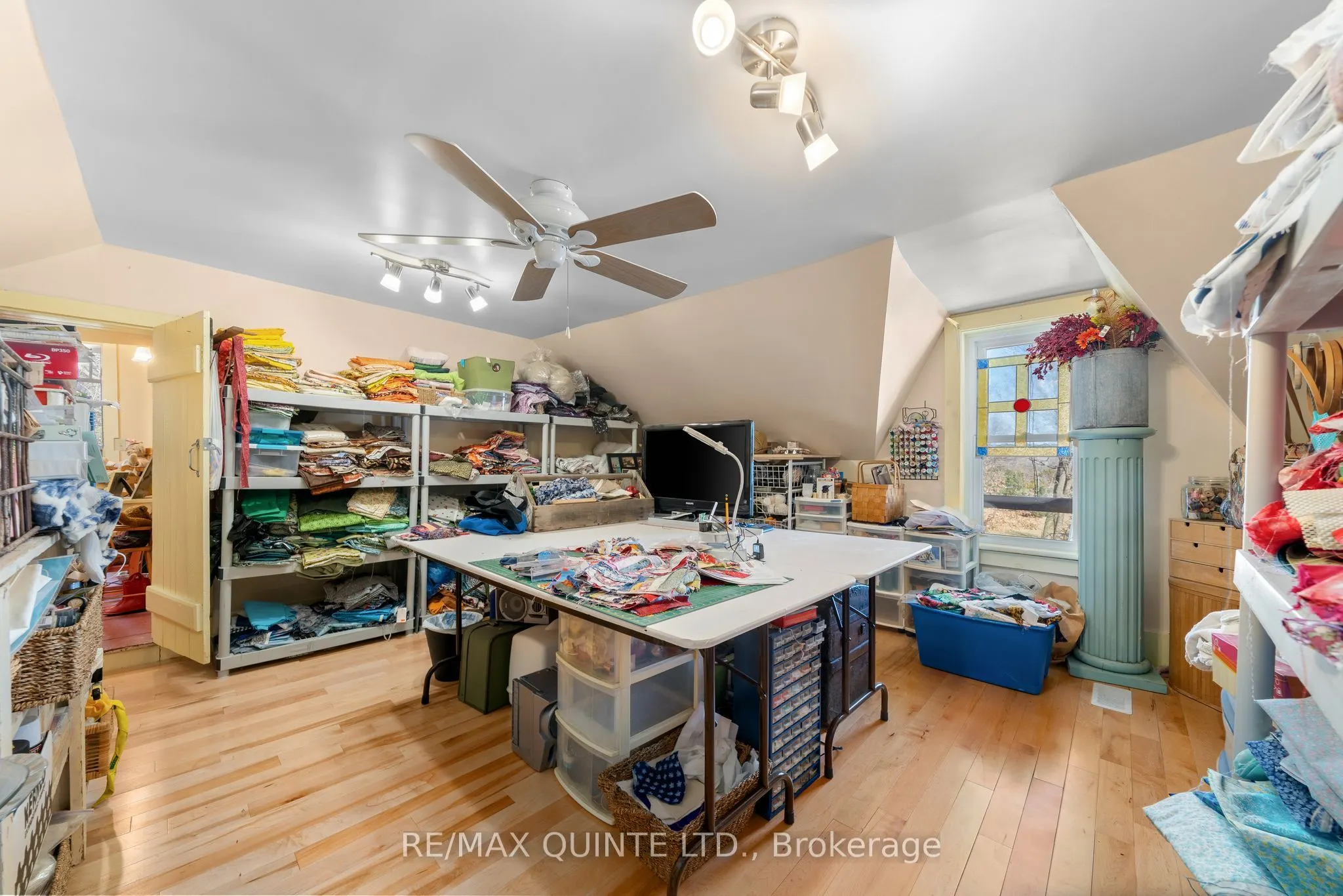 636 GLEN ROSS Road