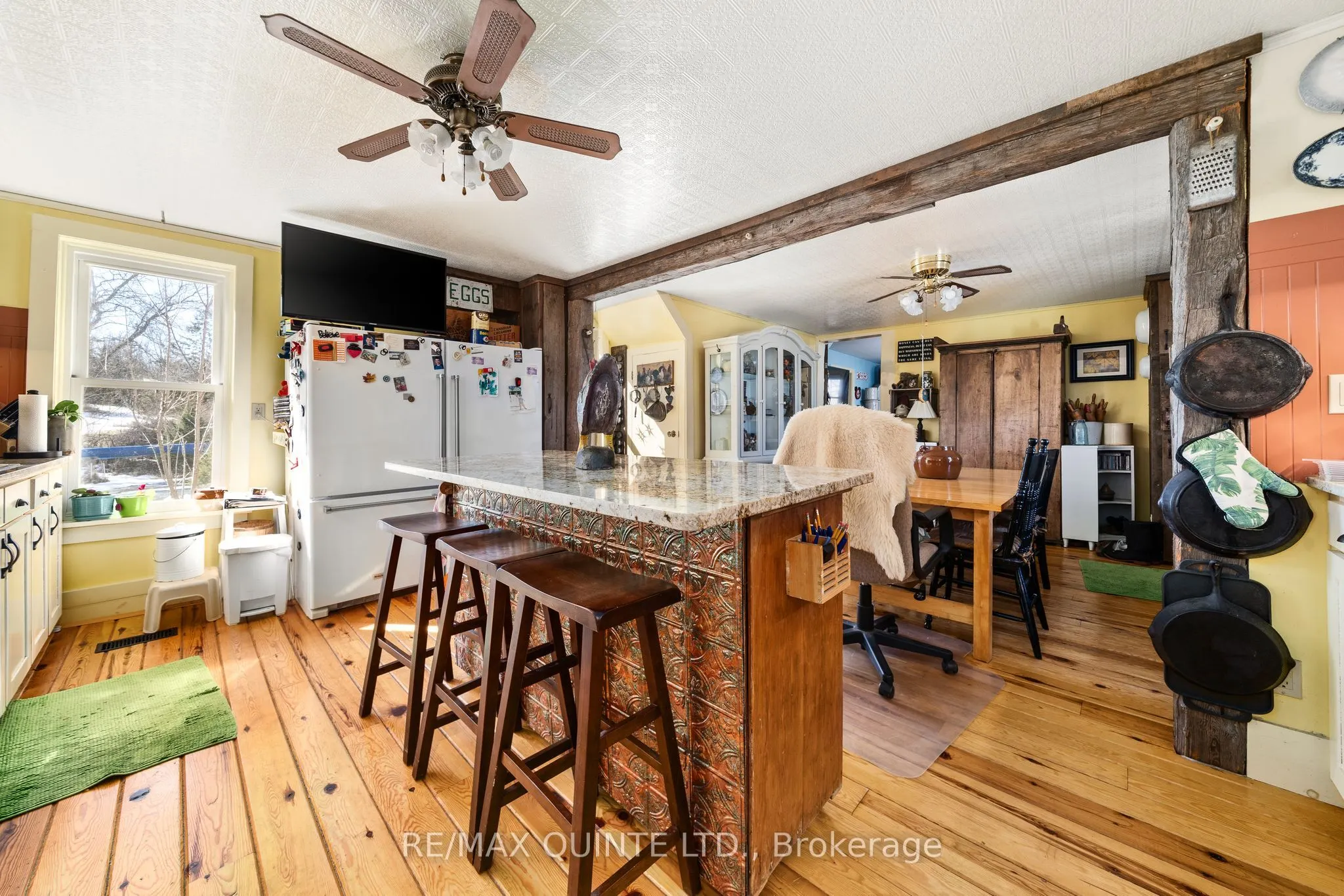 636 GLEN ROSS Road