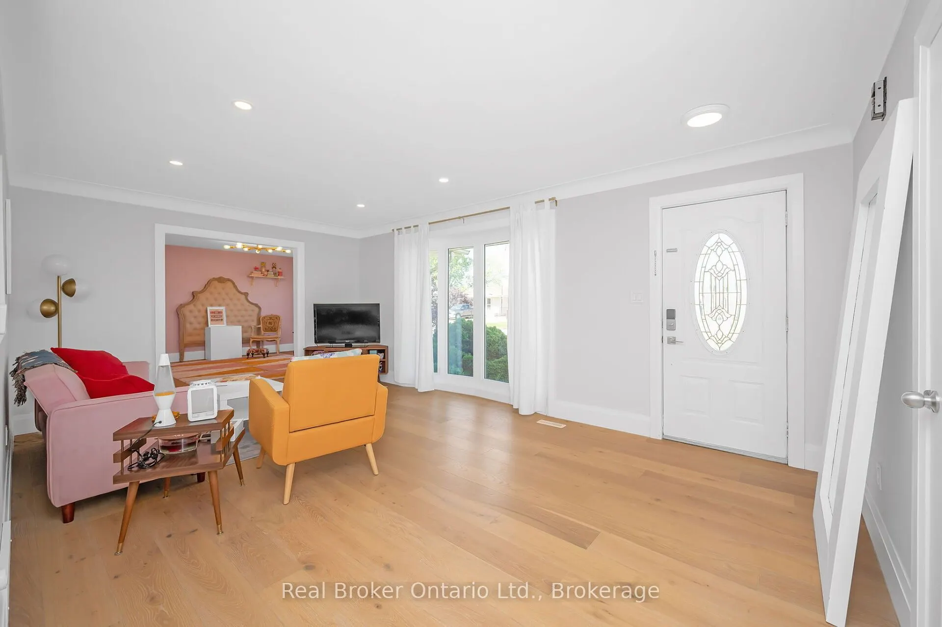245 Marshall Avenue