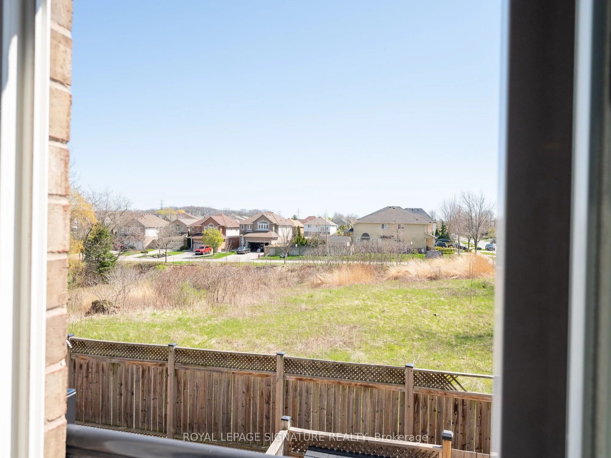 886 Golf Links Road, #205