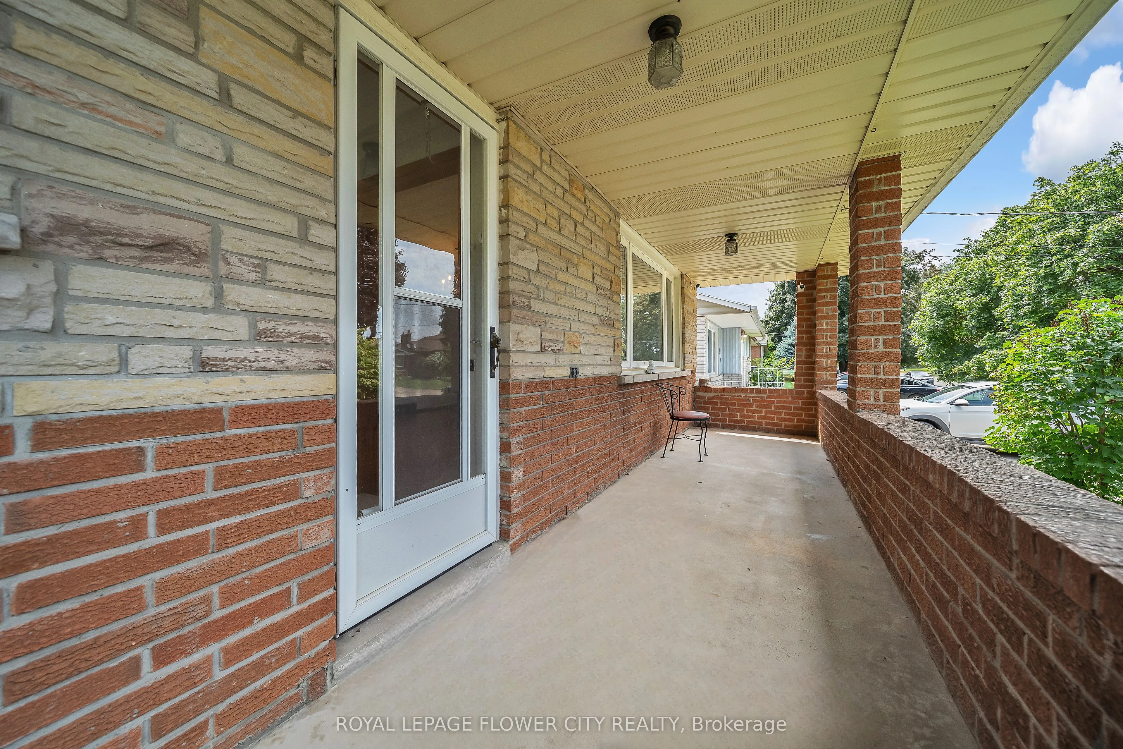 6768 KEIFFER Street