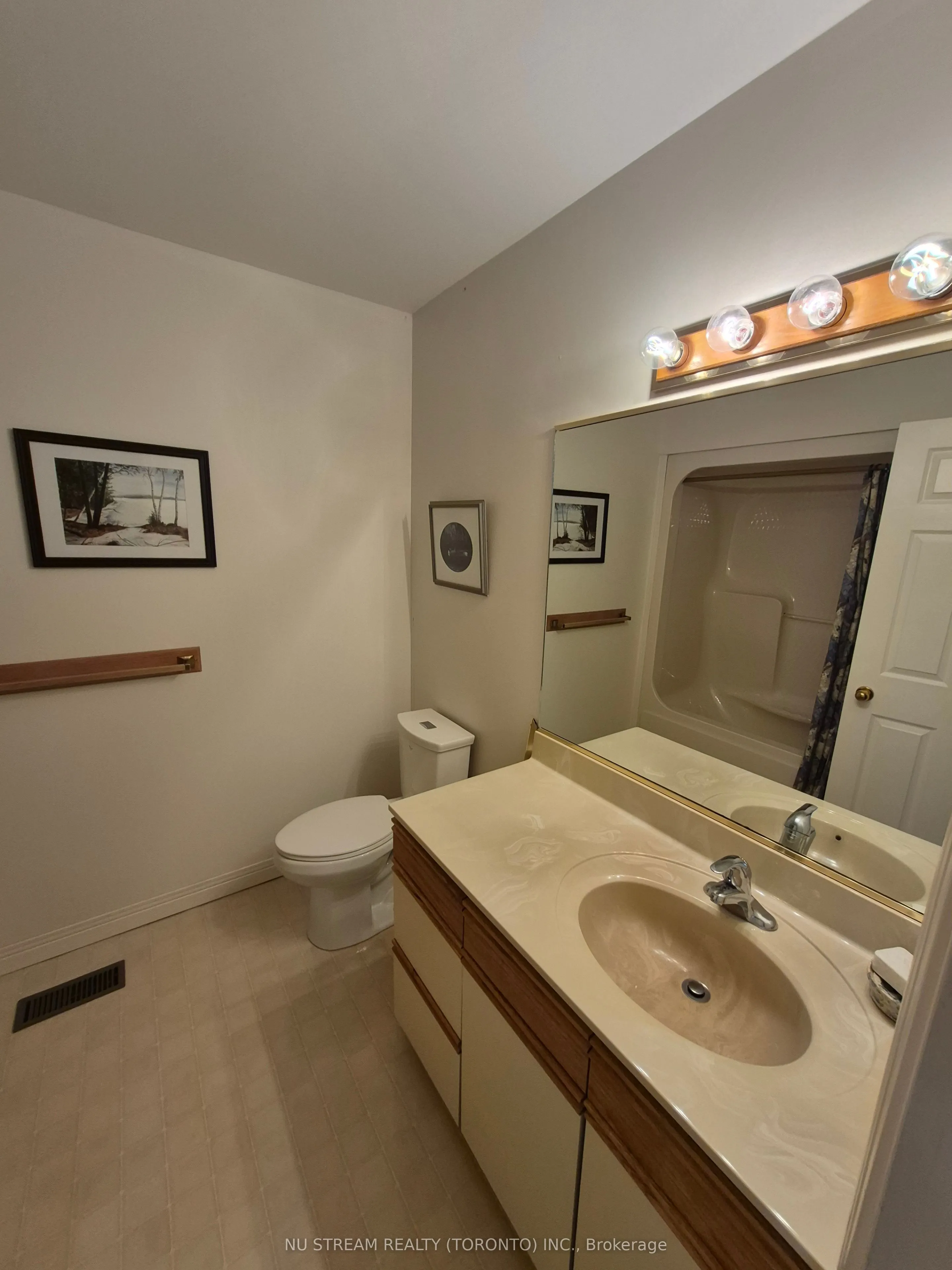 691 Lansdowne Avenue, #30
