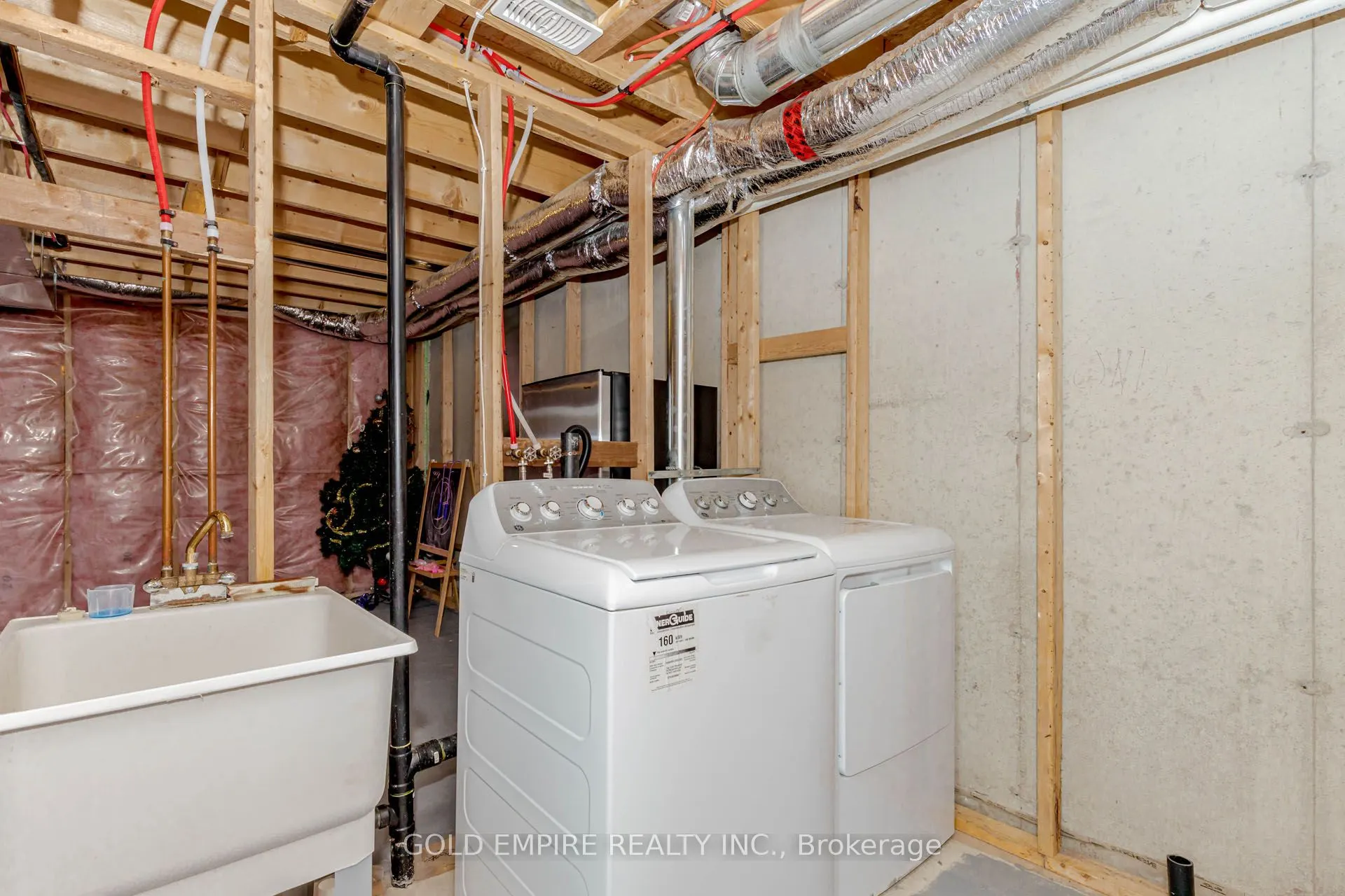 28 MINLER Street, #6
