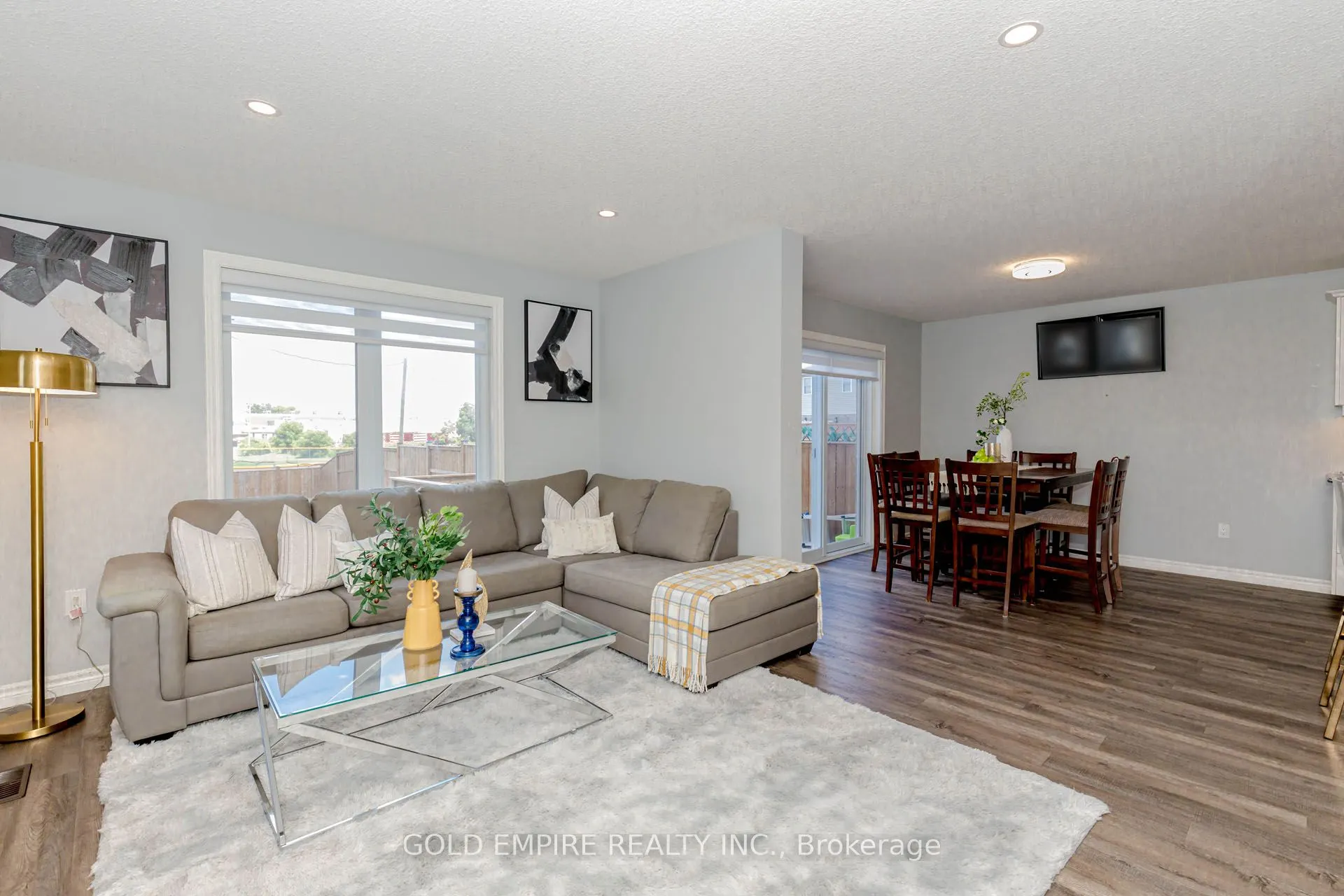 28 MINLER Street, #6