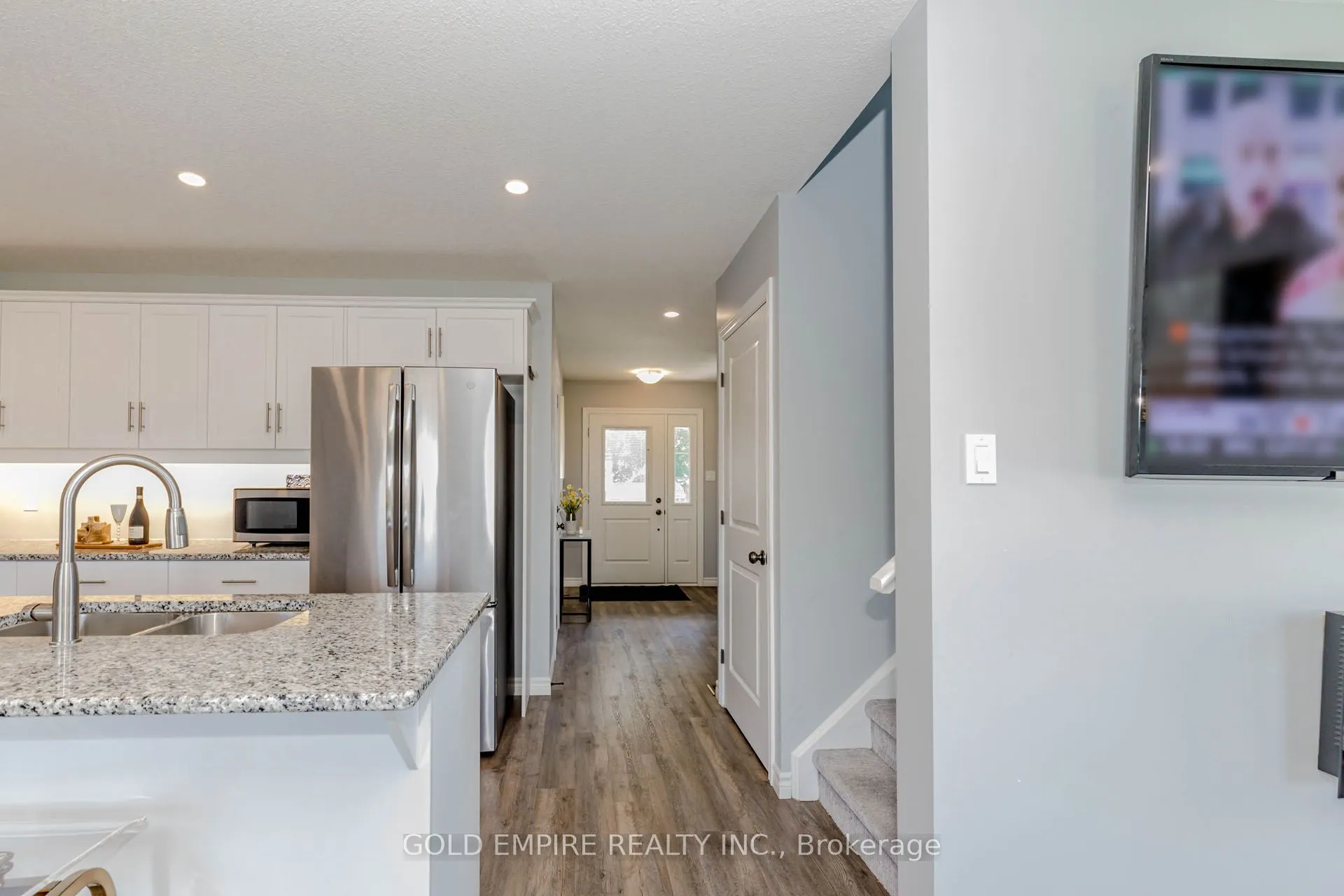 28 MINLER Street, #6