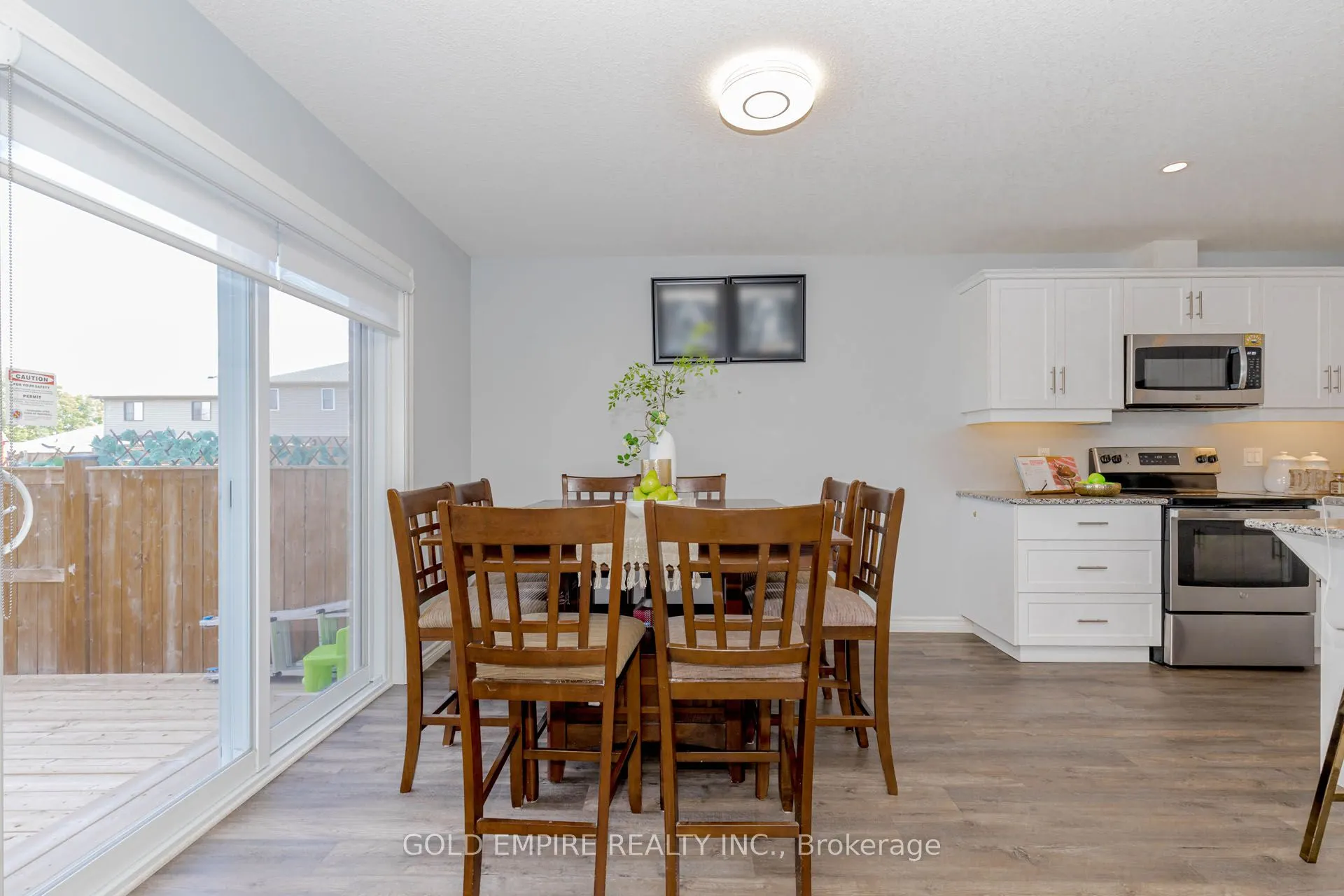 28 MINLER Street, #6