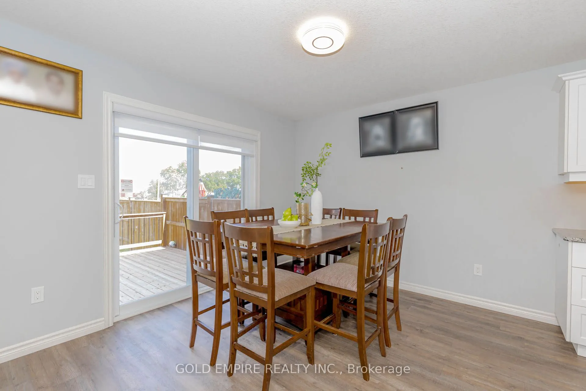 28 MINLER Street, #6