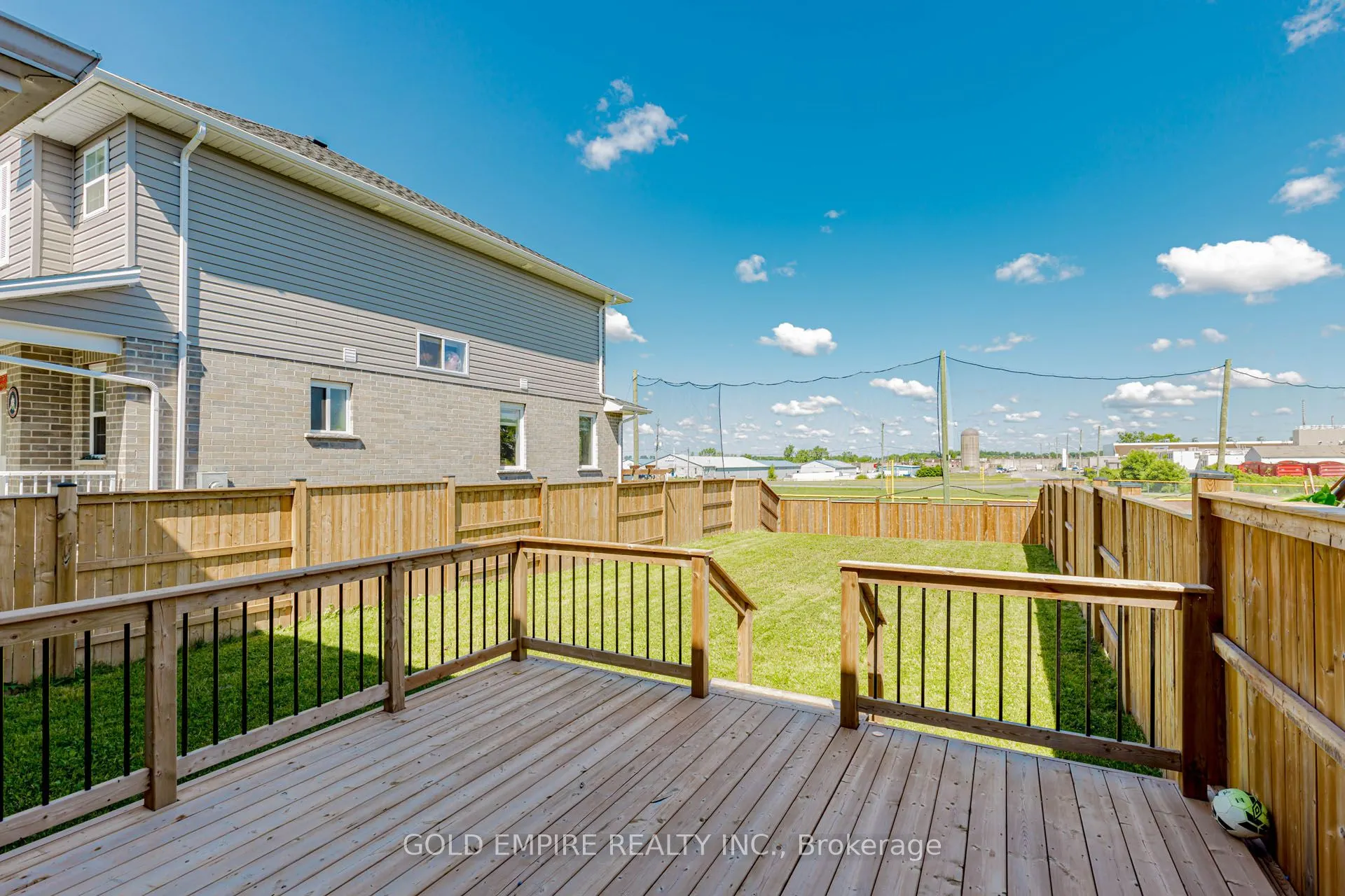 28 MINLER Street, #6