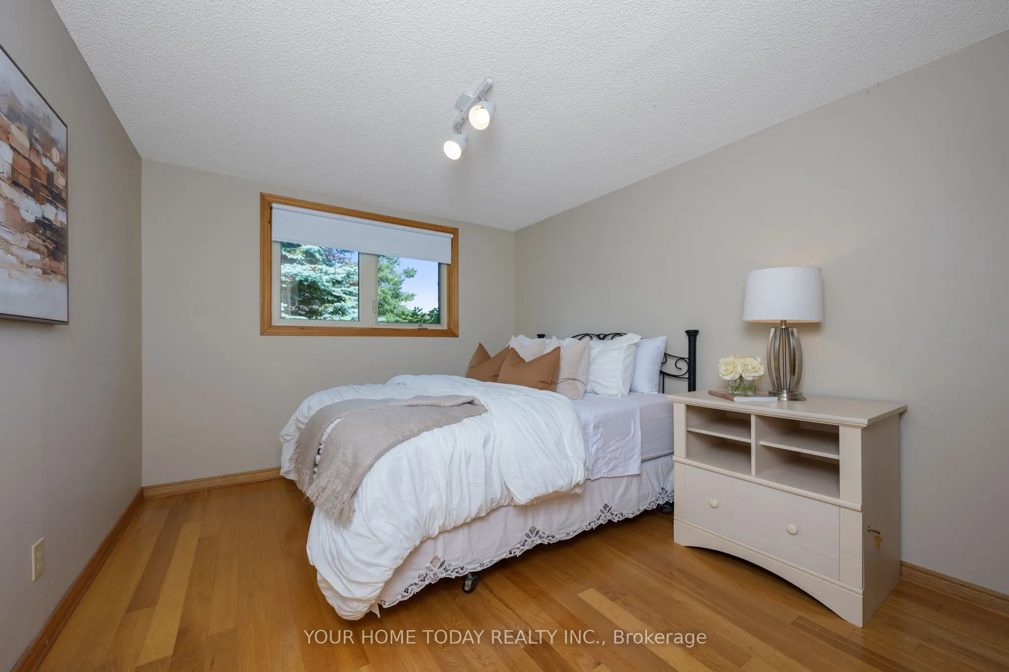 9542 Wellington Rd 42