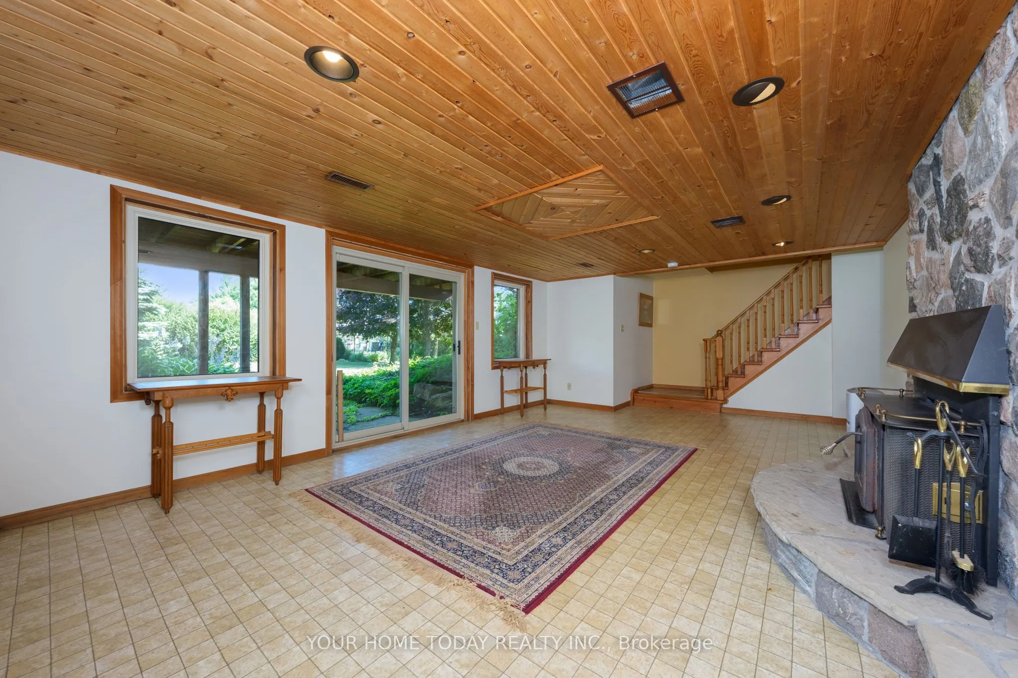 9542 Wellington Rd 42