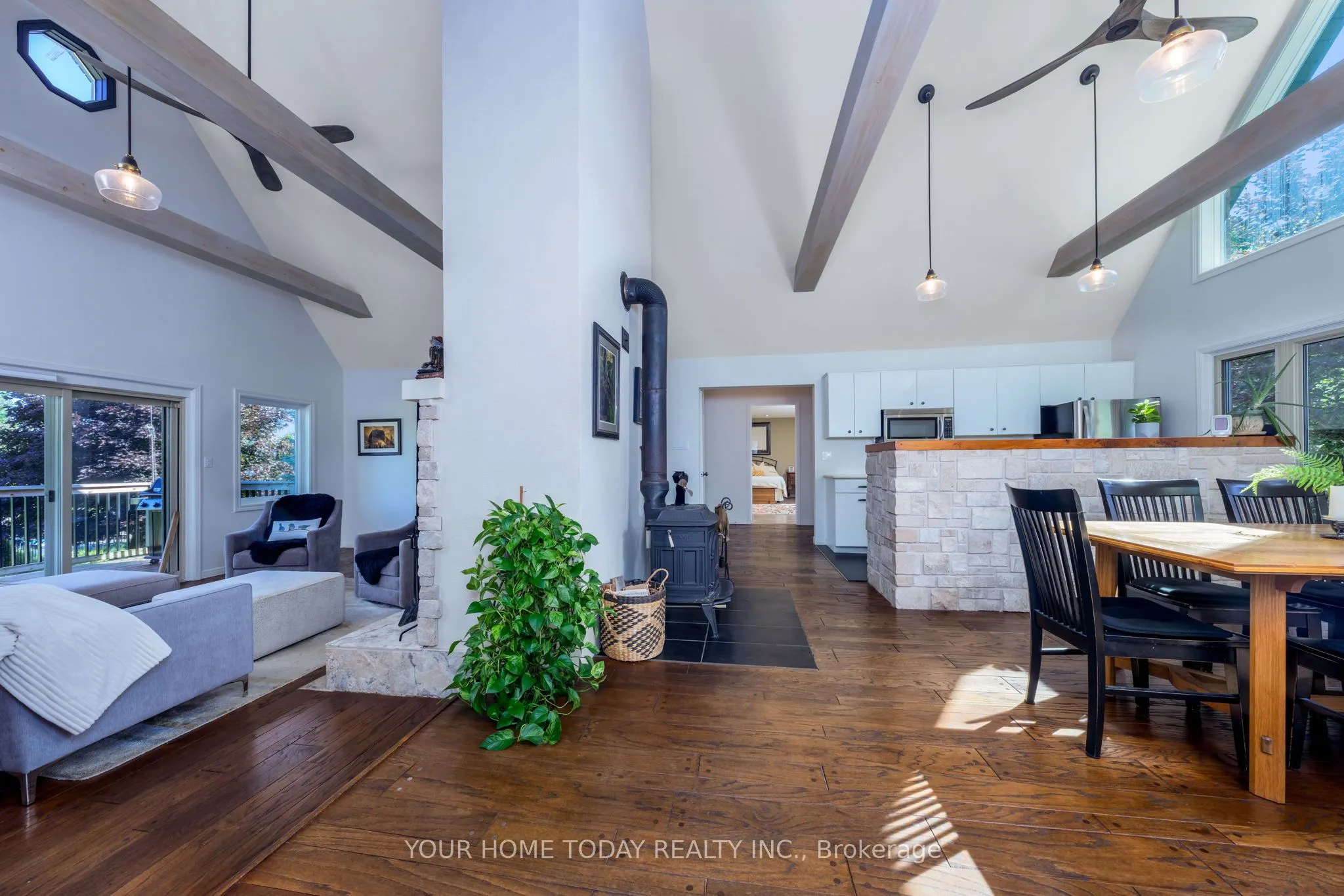 9542 Wellington Rd 42