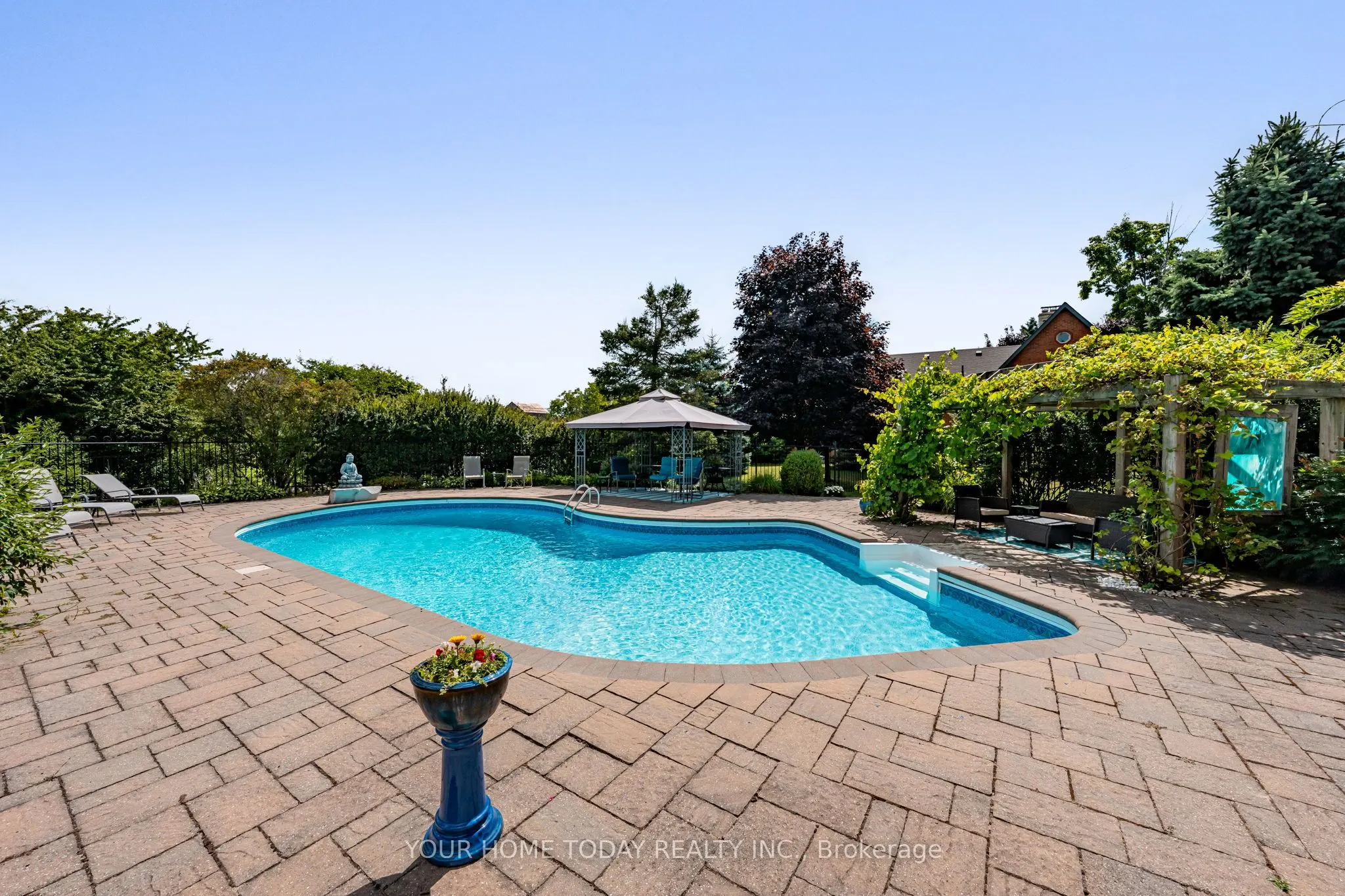 9542 Wellington Rd 42