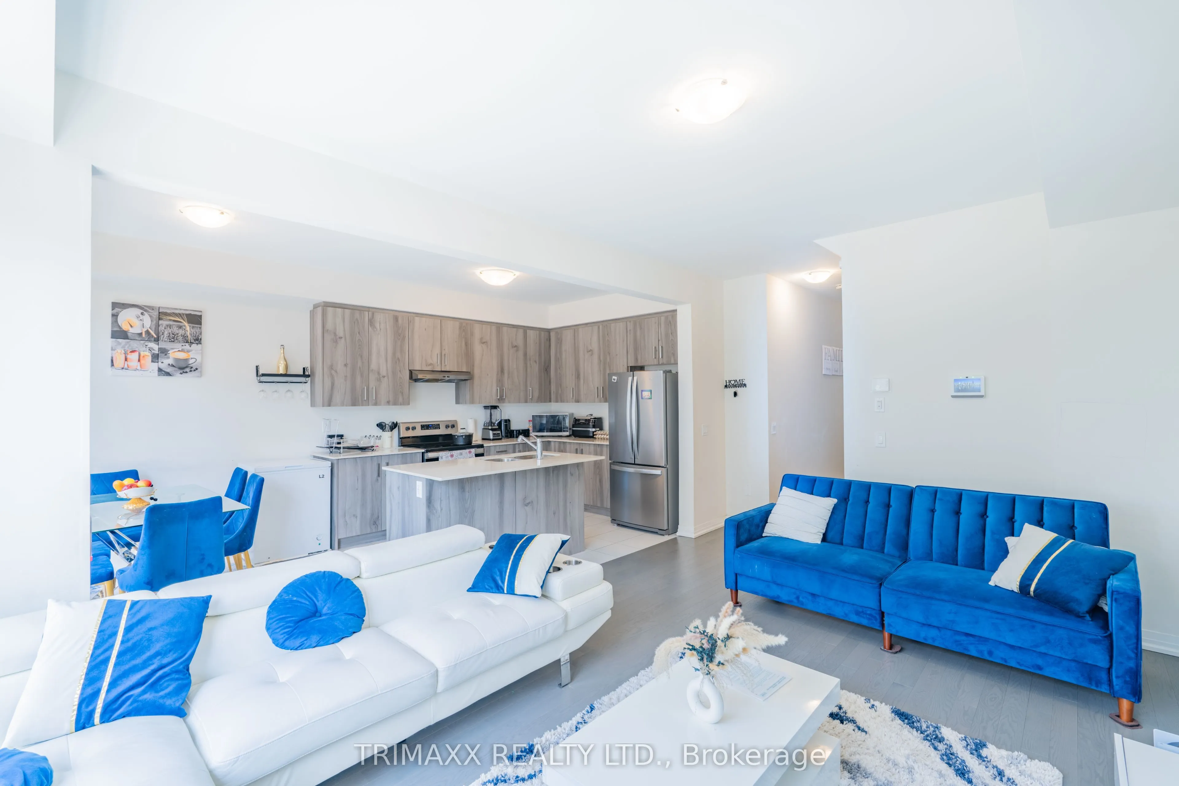 10 Freedom Crescent, #4