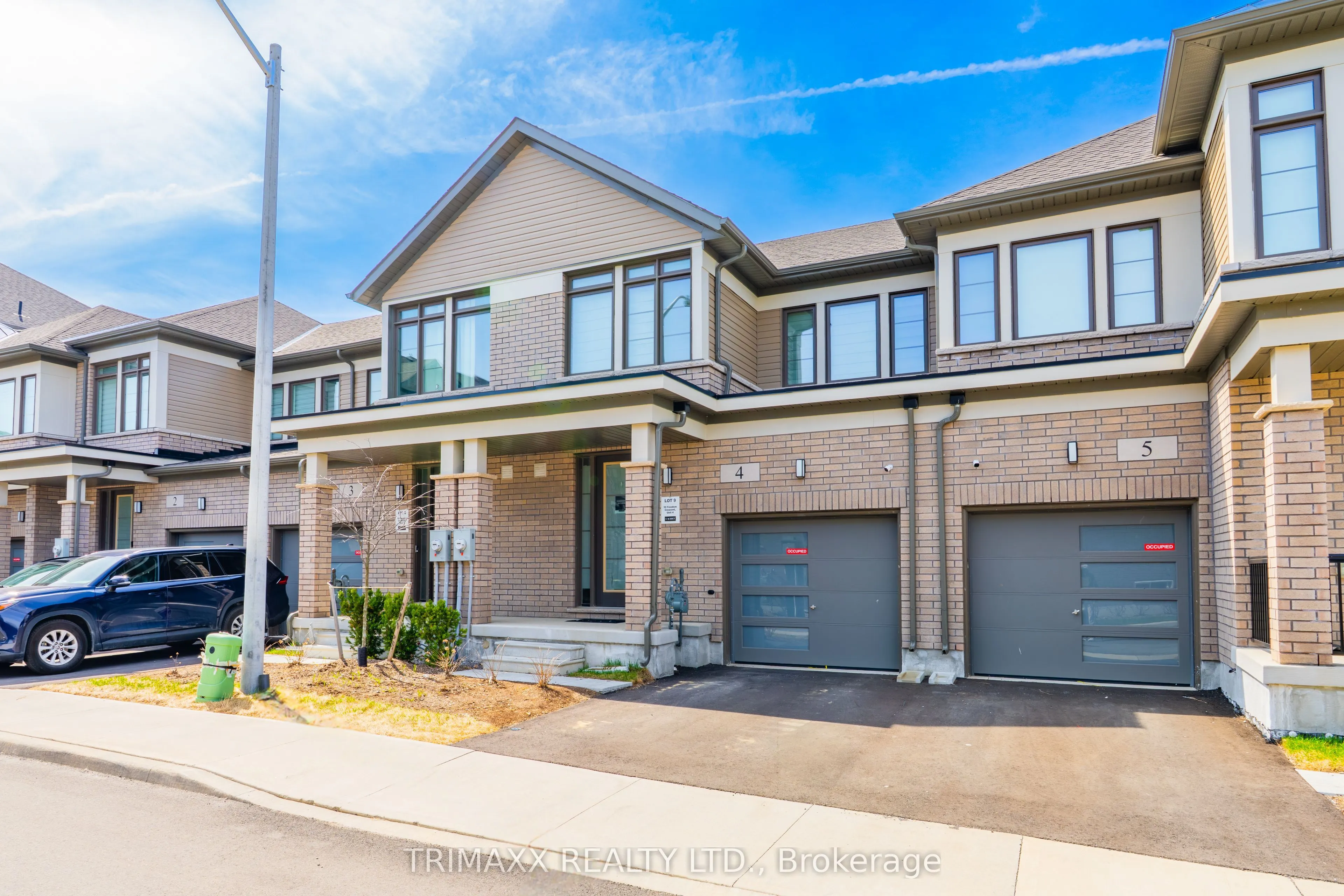 10 Freedom Crescent, #4