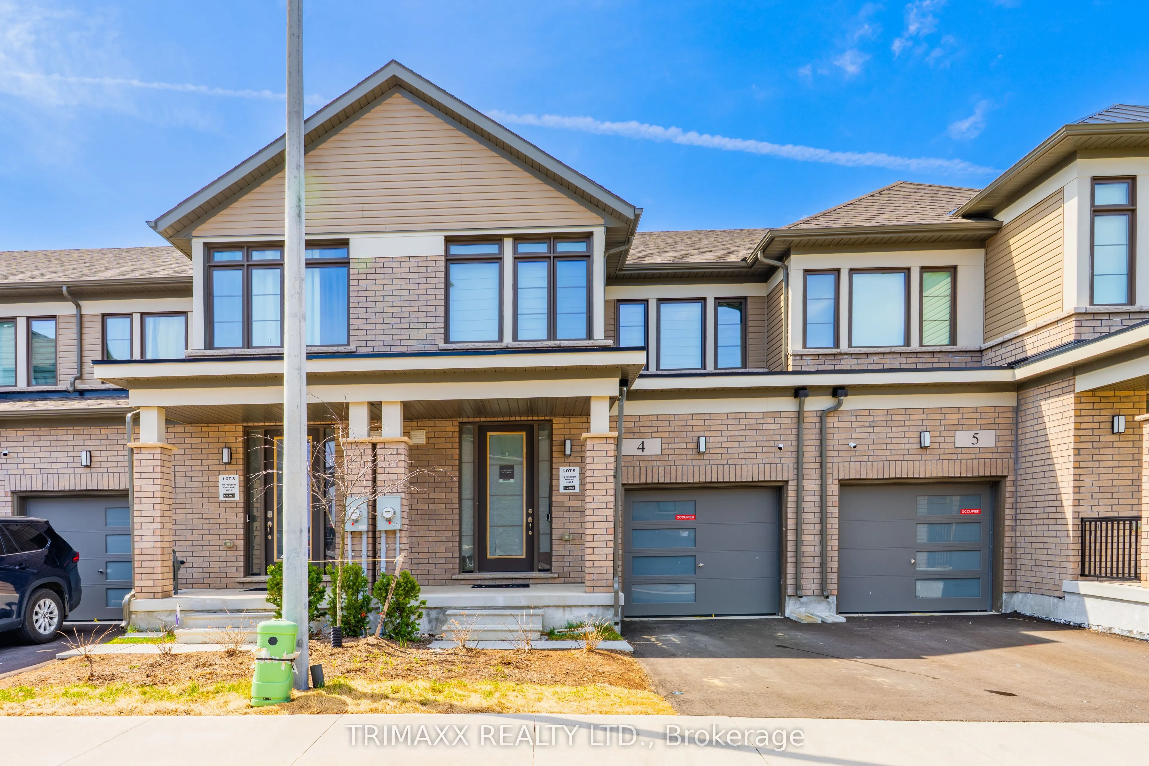 10 Freedom Crescent, #4
