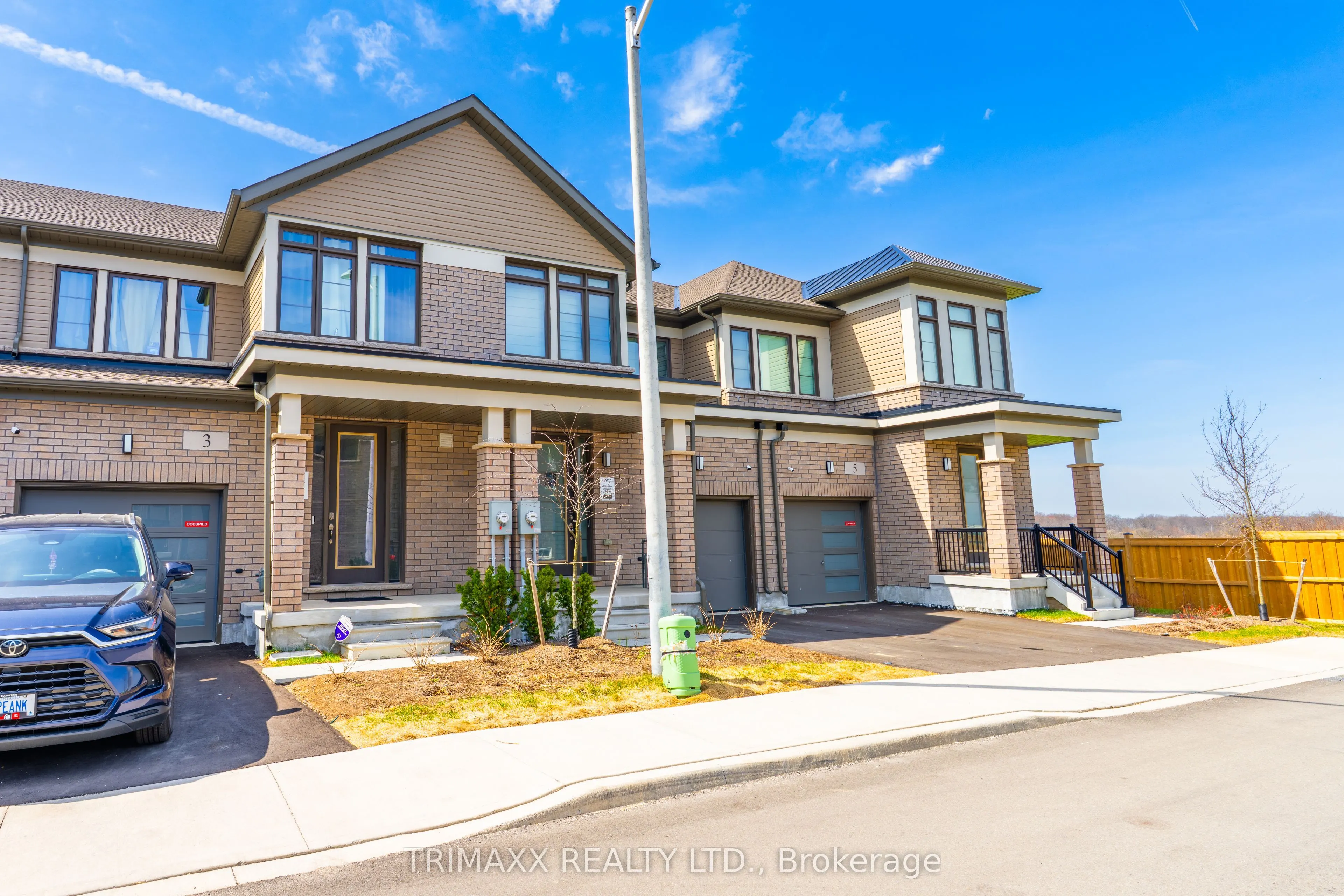 10 Freedom Crescent, #4