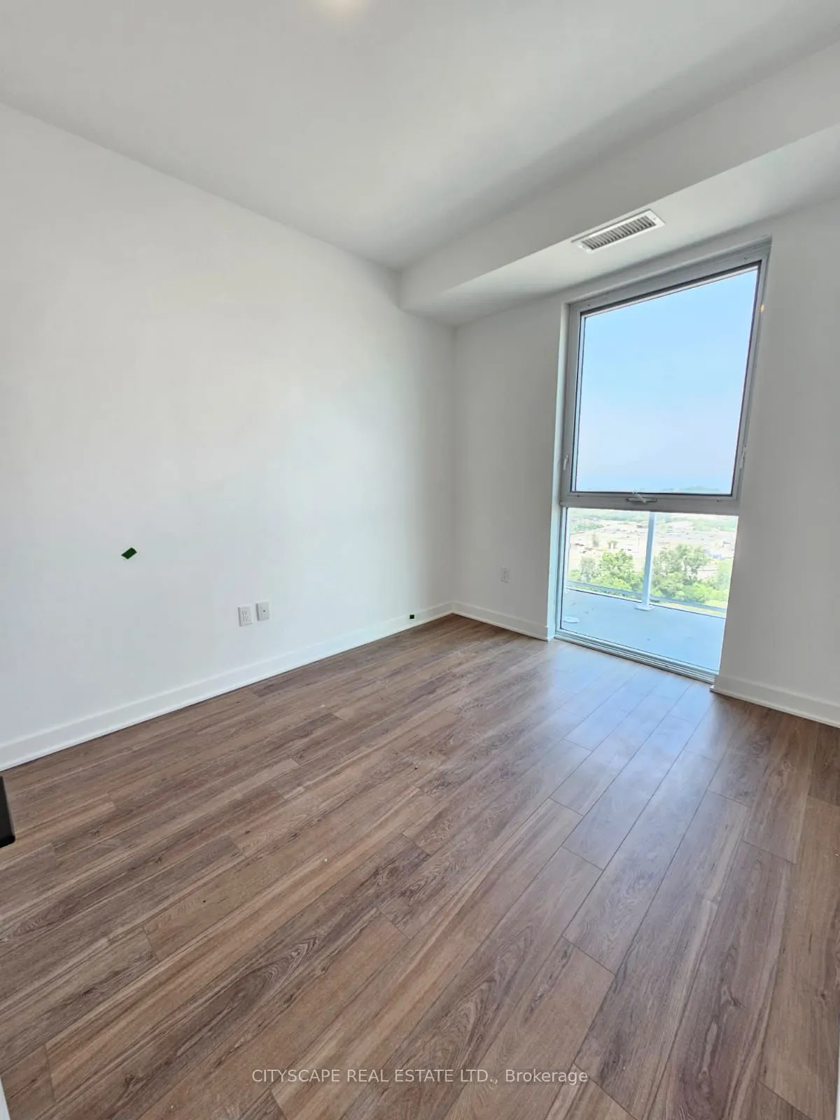 2782 Barton Street, #1612