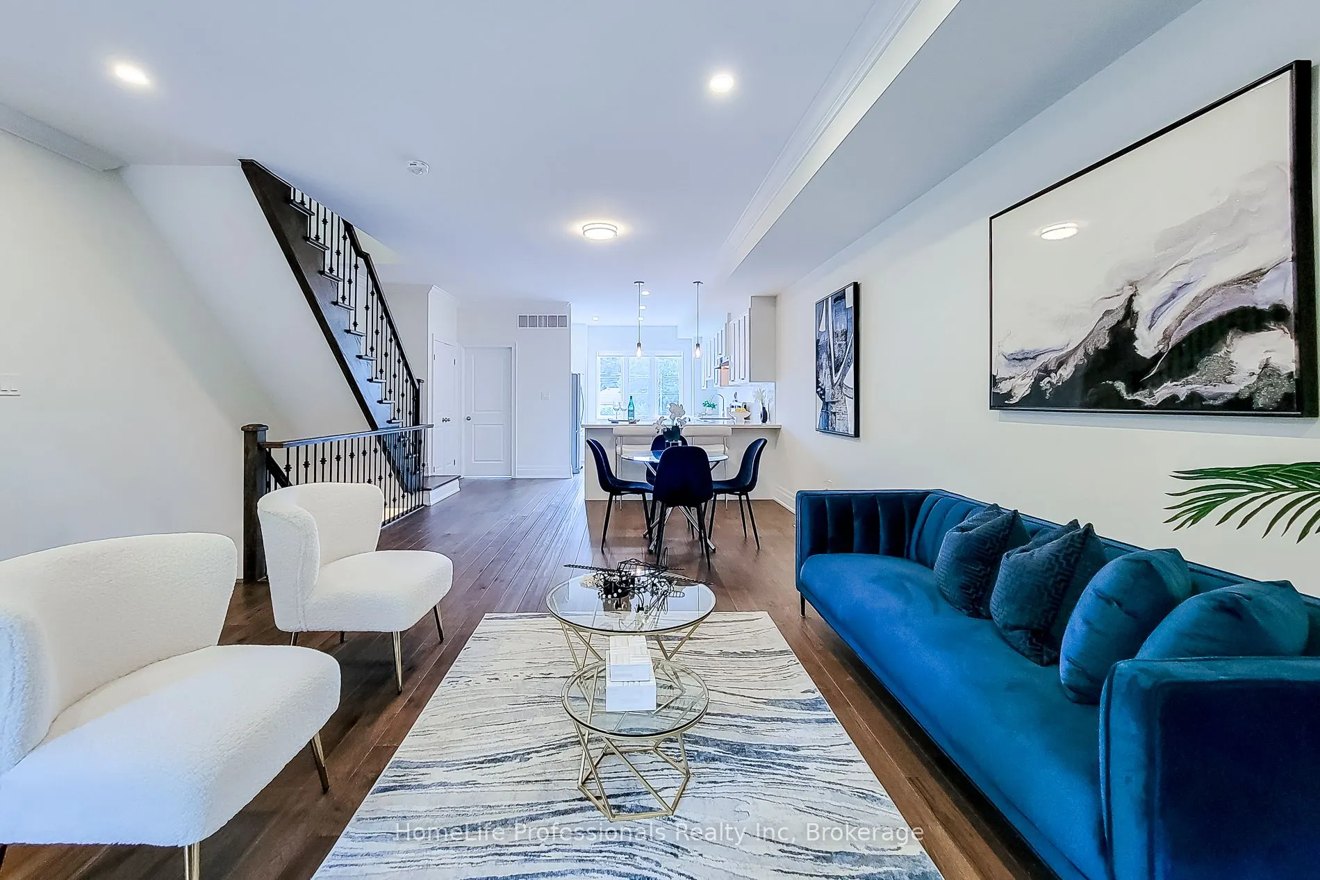 111 Wilson Street E, #7