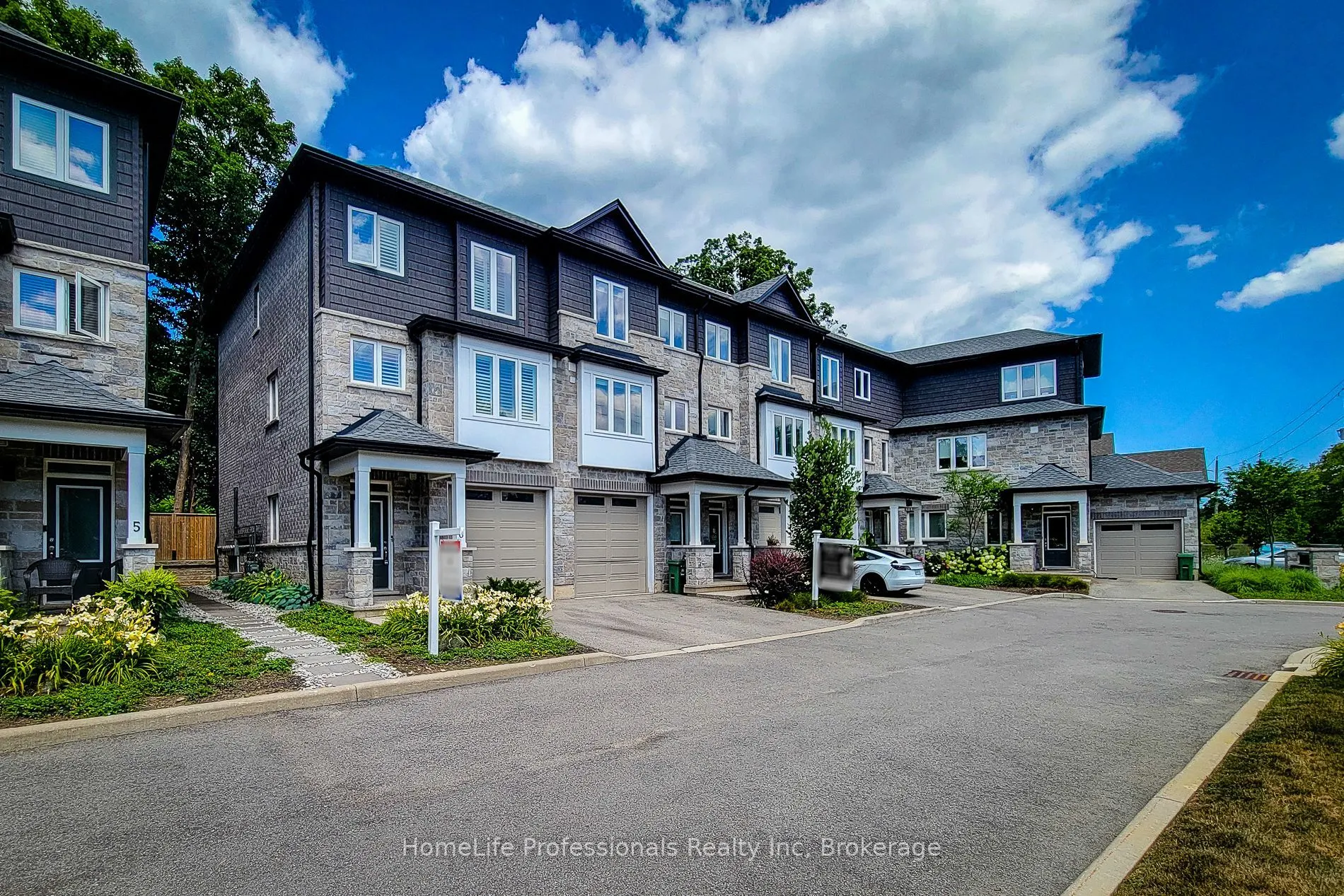 111 Wilson Street E, #7