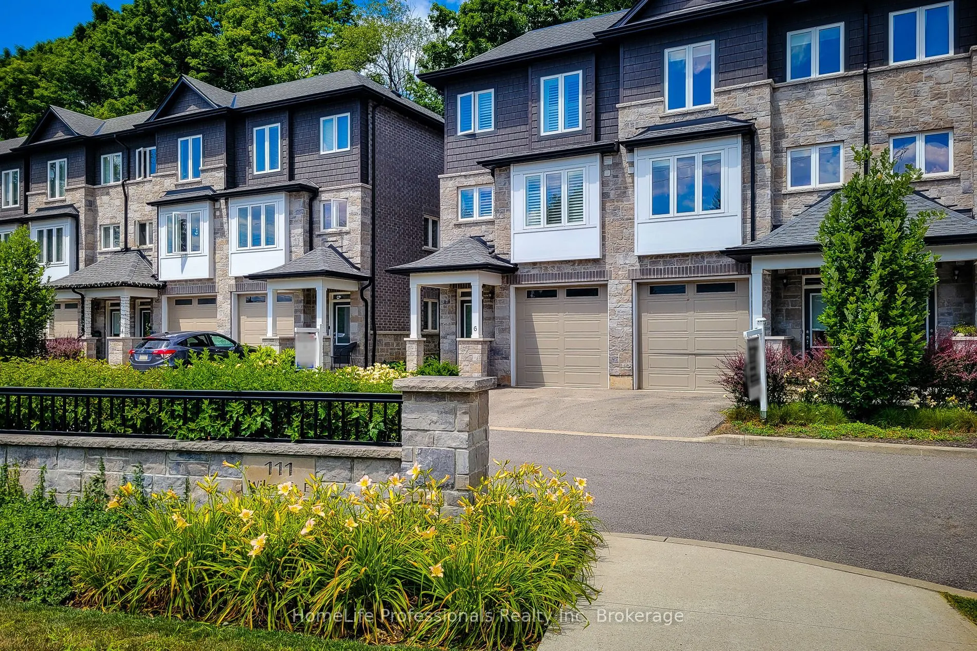 111 Wilson Street E, #7