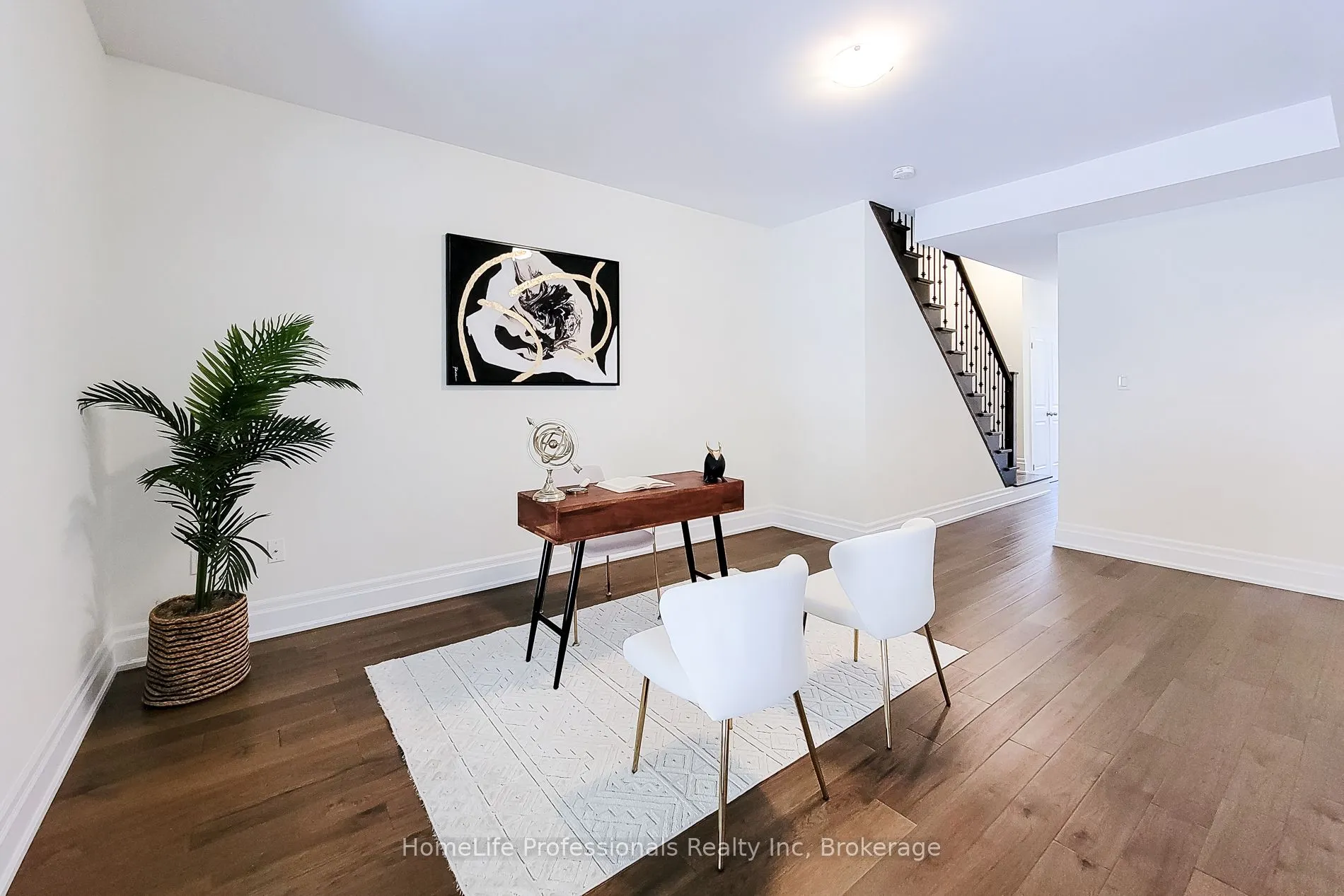 111 Wilson Street E, #7
