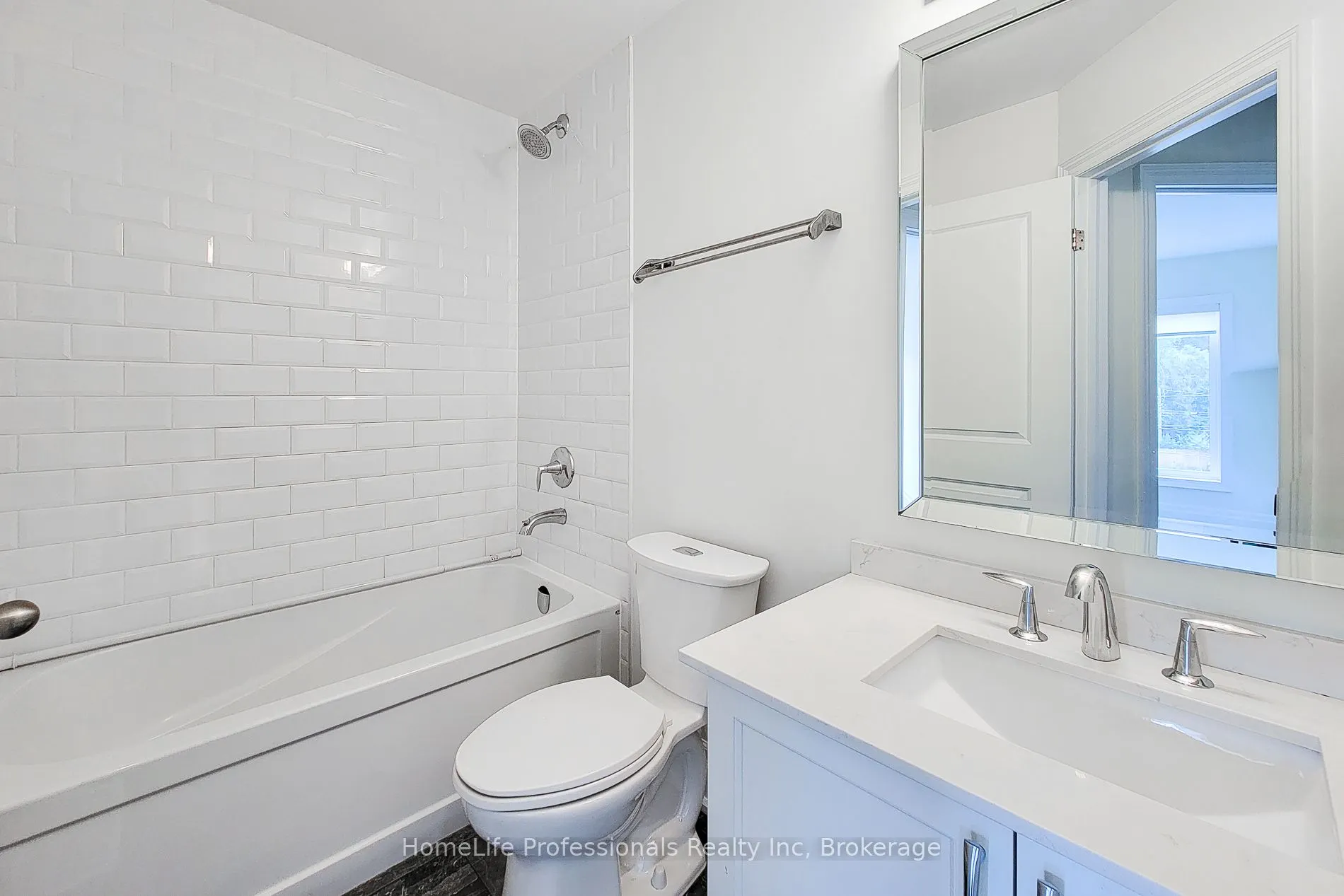 111 Wilson Street E, #7