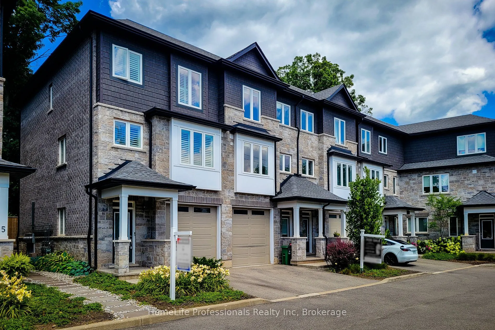 111 Wilson Street E, #7