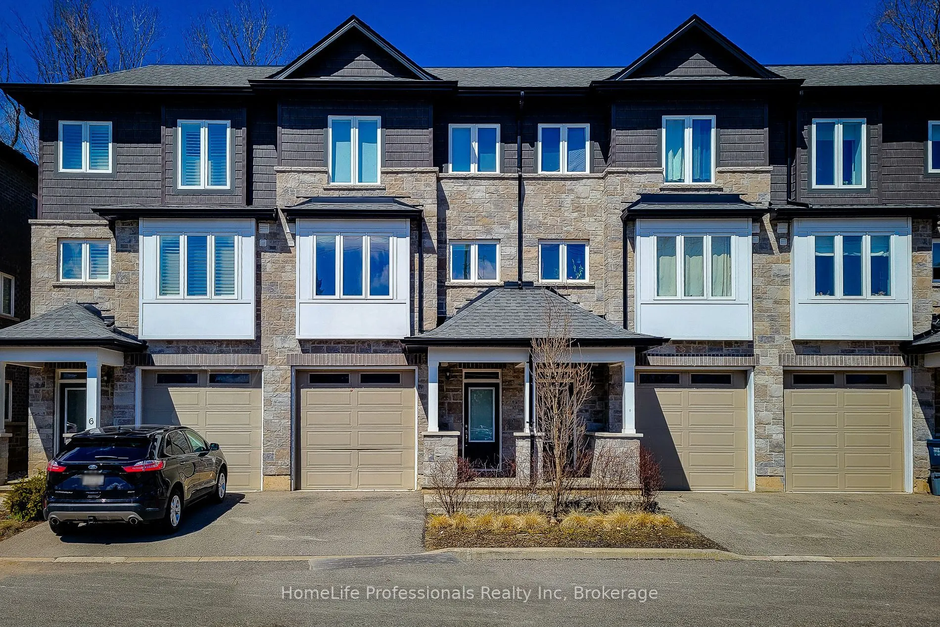 111 Wilson Street E, #7