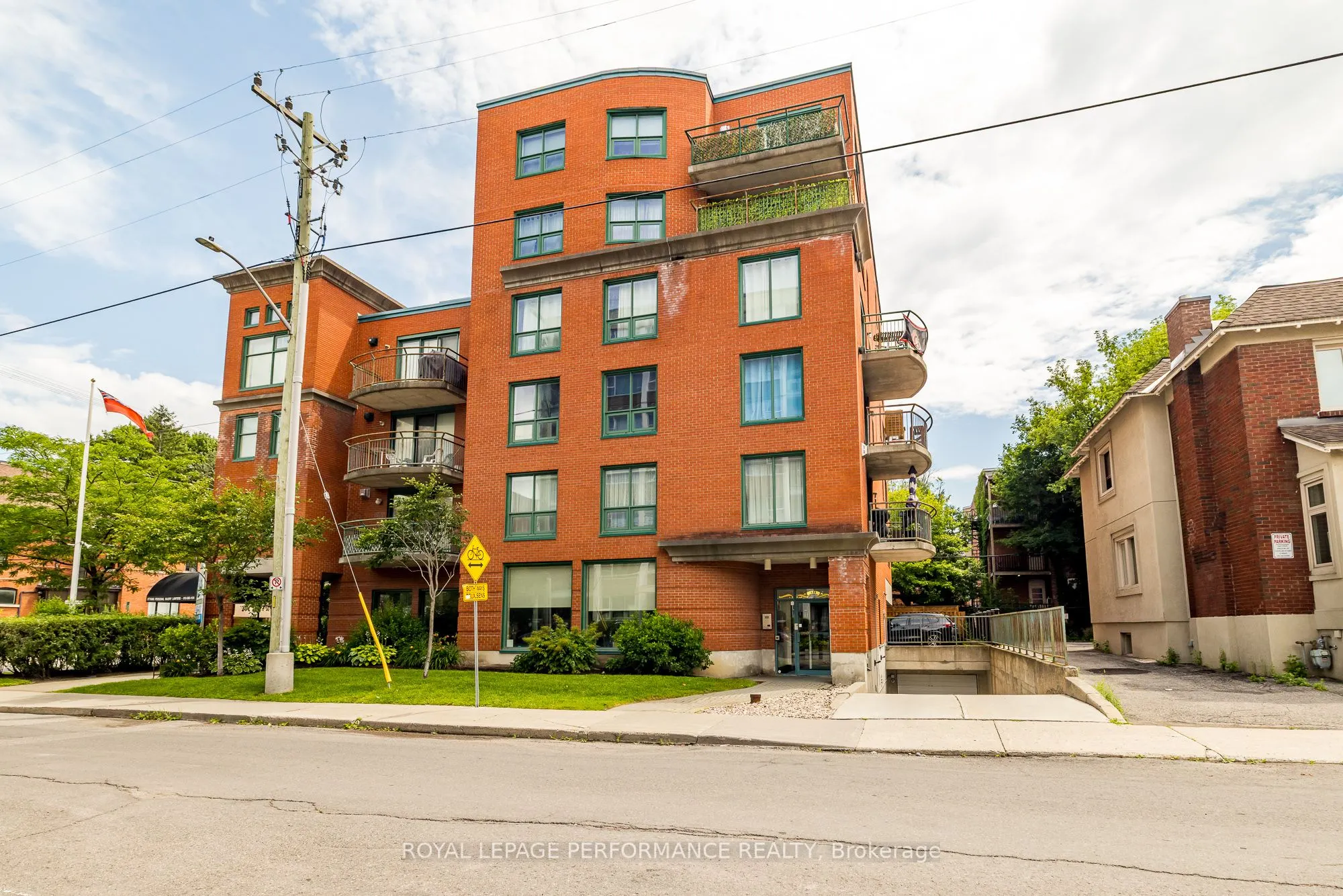 344 Waverley Street