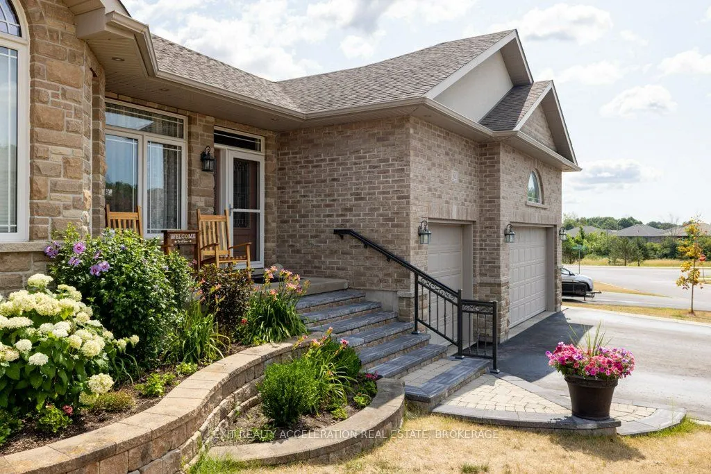 63 ASHWOOD CRESCENT