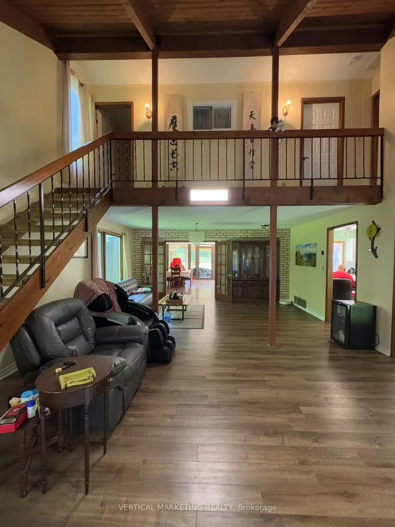 823 Relative Road
